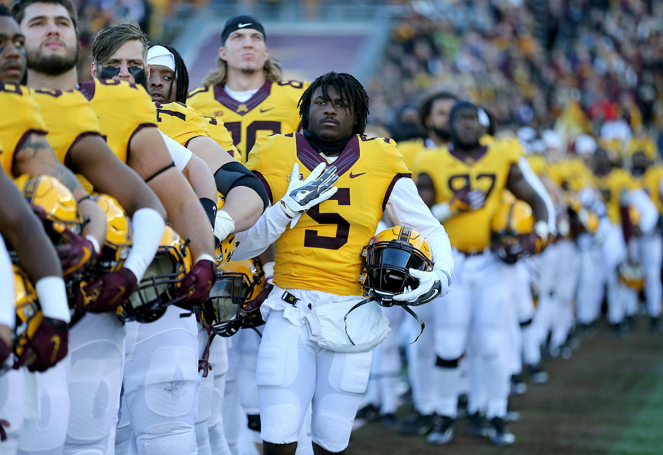 Minnesota's defensive back Jalen Myrick joined the rest of the football team on the field for the National Anthem before Minnesota took on Northwestern at TCF Bank Stadium, Saturday, November 19, 2016 in Minneapolis, MN. ] (ELIZABETH FLORES/STAR TRIBUNE) ELIZABETH FLORES • eflores@startribune.com