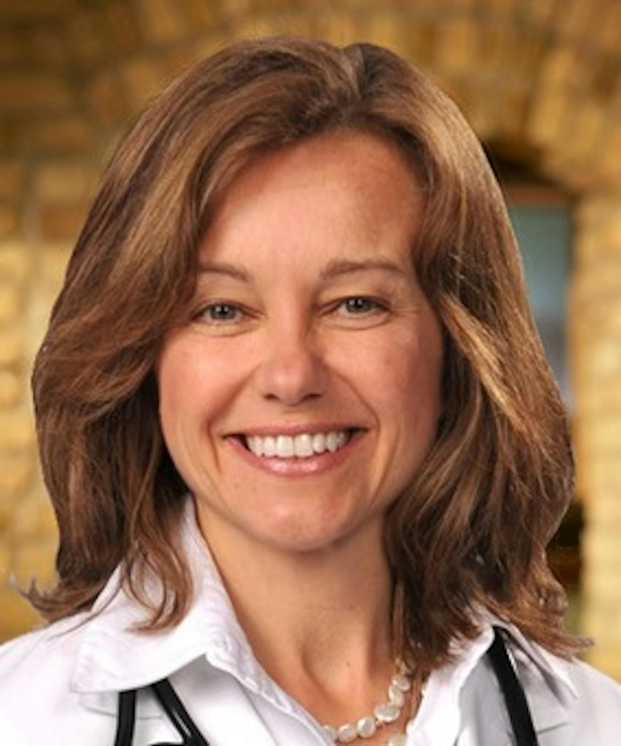 DR. ELIZABETH KLODAS (cq)
STEP ONE FOODS (cq)
Title: Co-founder, chief medical officer