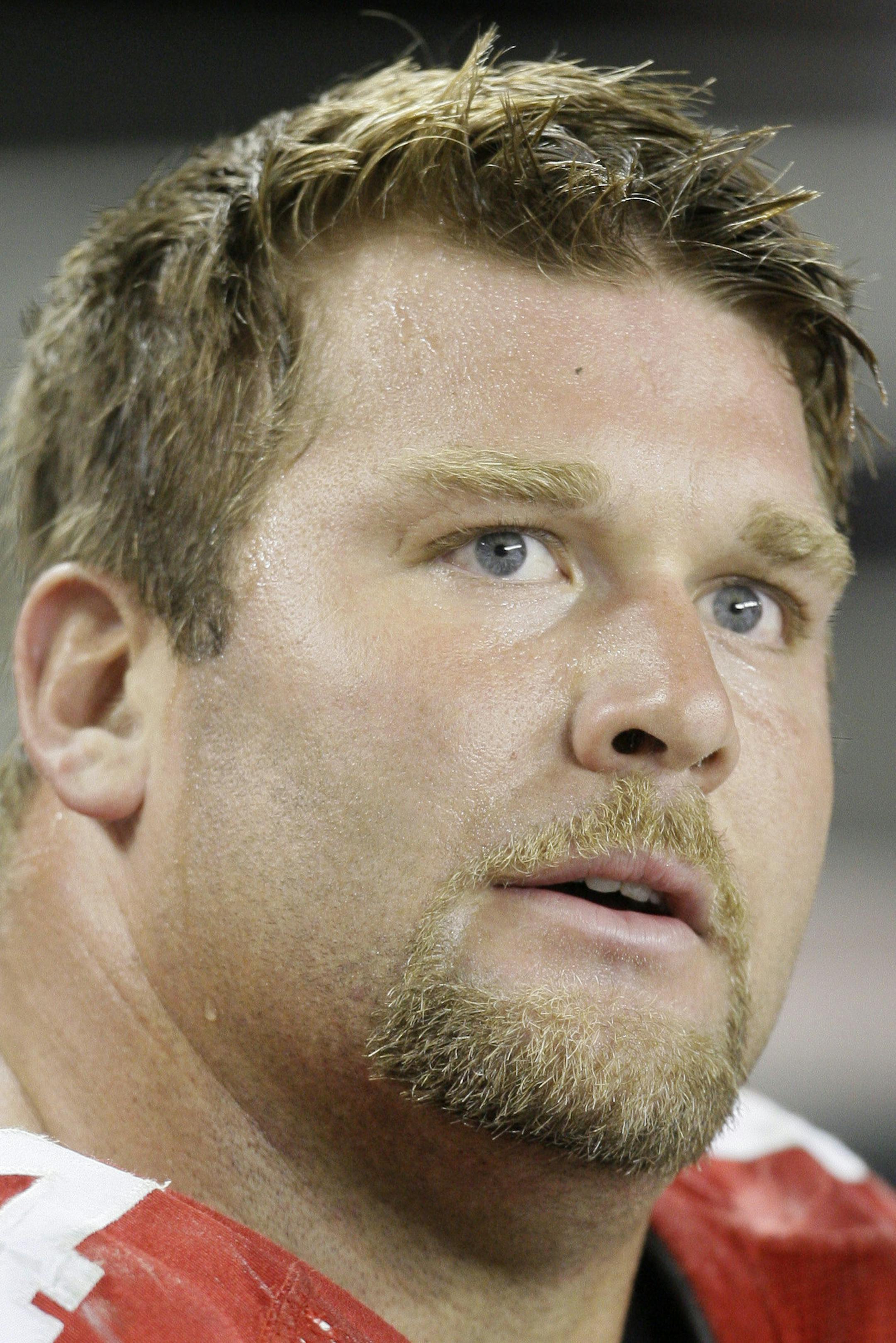 San Francisco 49ers defensive end Justin Smith (94) during a preseason NFL football game against the Dallas Cowboys, Saturday, Aug. 29, 2009, in Arlington, Texas. (AP Photo/Donna McWilliam) ORG XMIT: OTKTG148