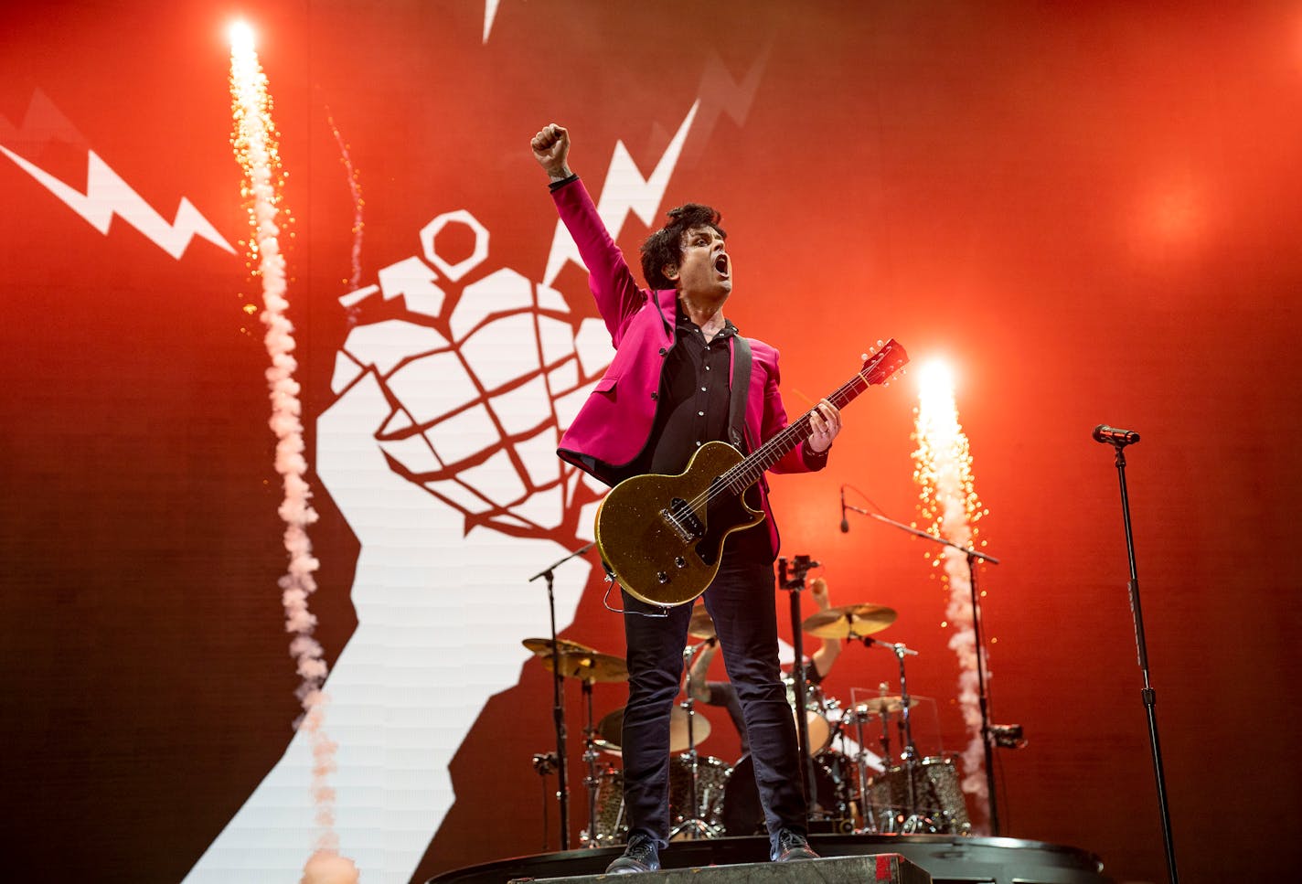 Billie Joe Armstrong, lead singer of Green Day, opened with "American Idiot" as Green Day performed at the Hella Mega Tour at Target Field in Minneapolis on Monday. ]