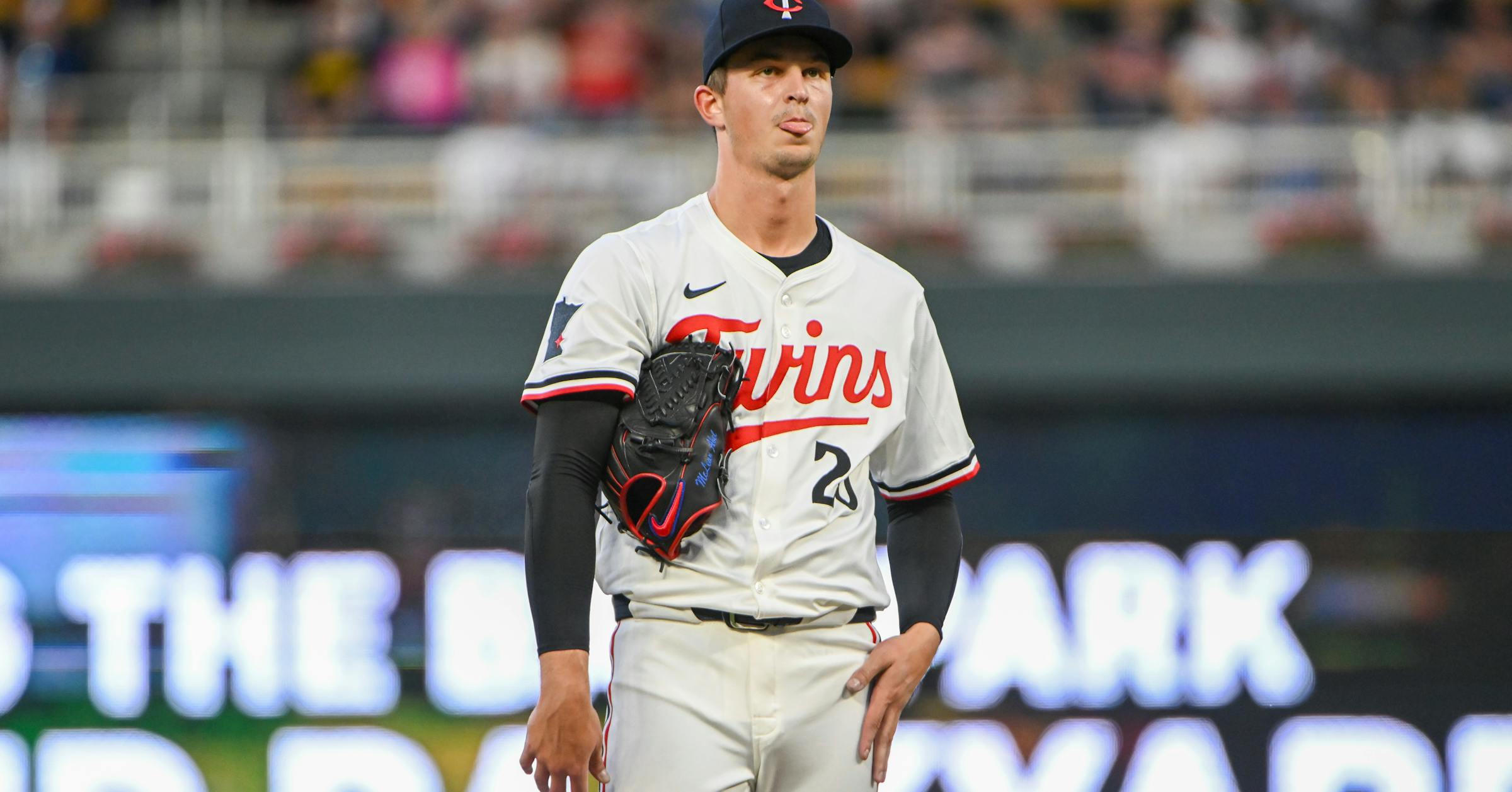 Mick Abel reports elbow soreness, delays Twins return