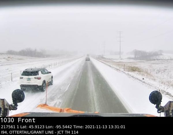 Snow Plow Camera NW of Alexandria MN Midday Saturday