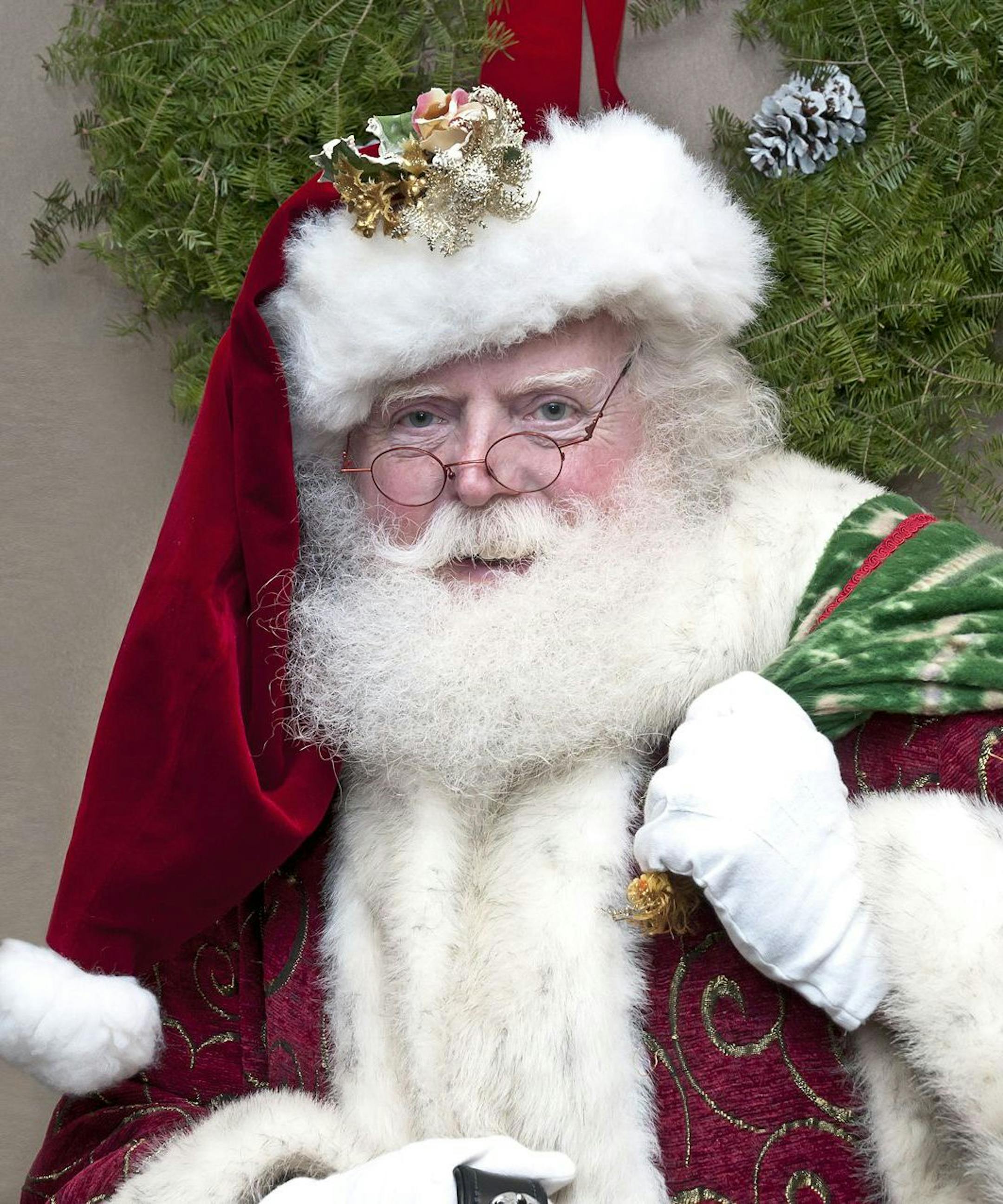 Santa Carlucci