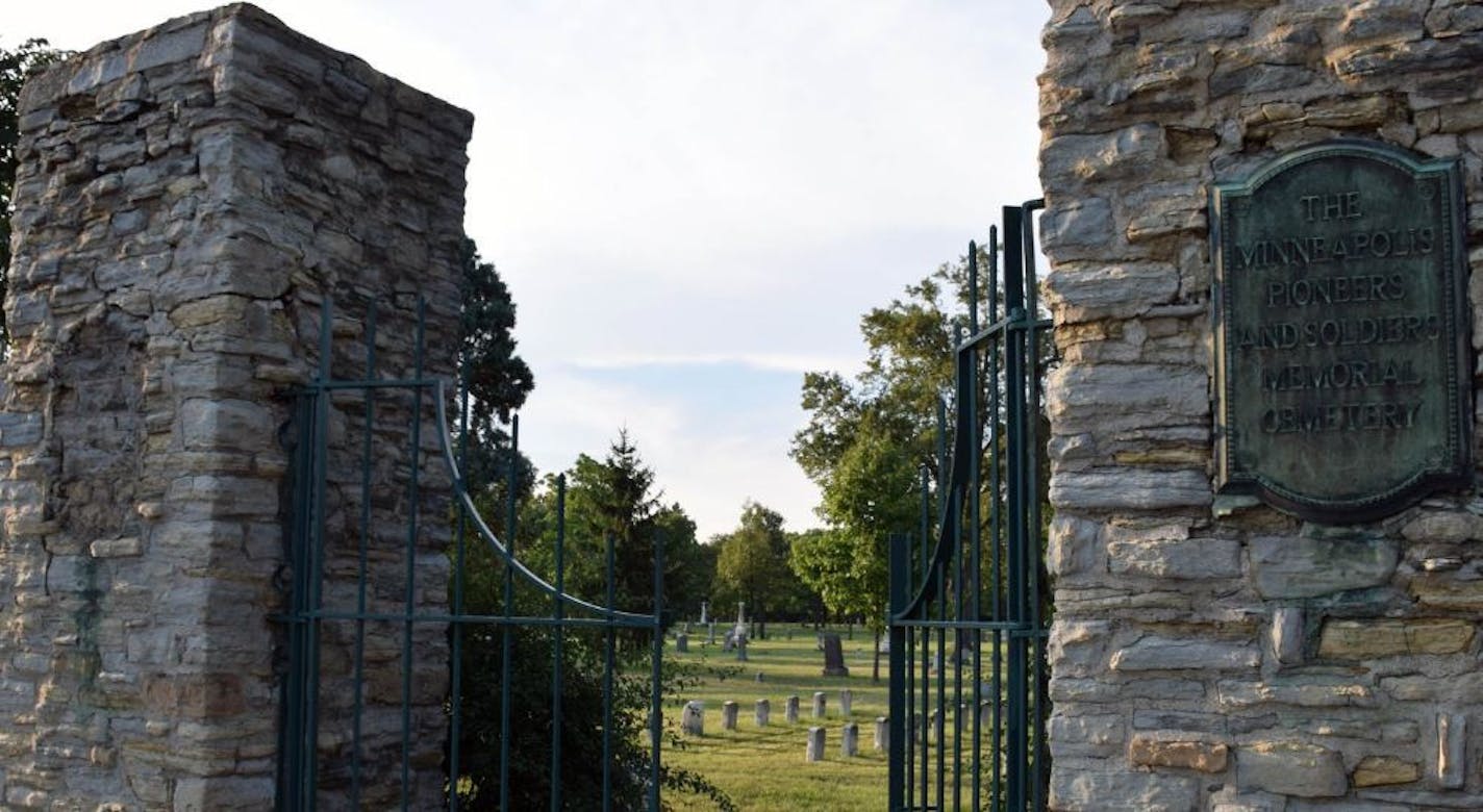 A plaque has been stolen from the Lake Street entrance to the Minneapolis Pioneers and Soldiers Cemetery.