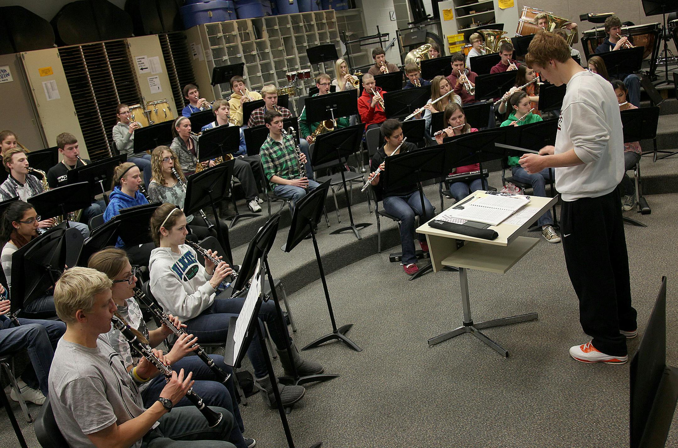 Eagan High School band members practiced as they took turns getting fitted for custom made noise protection devices to combat the problems with hearing loss in teens, Wednesday, February 13, 2013 in Eagan, MN. (ELIZABETH FLORES/STAR TRIBUNE) ELIZABETH FLORES ¬• eflores@startribune.com ORG XMIT: MIN1302131552292135