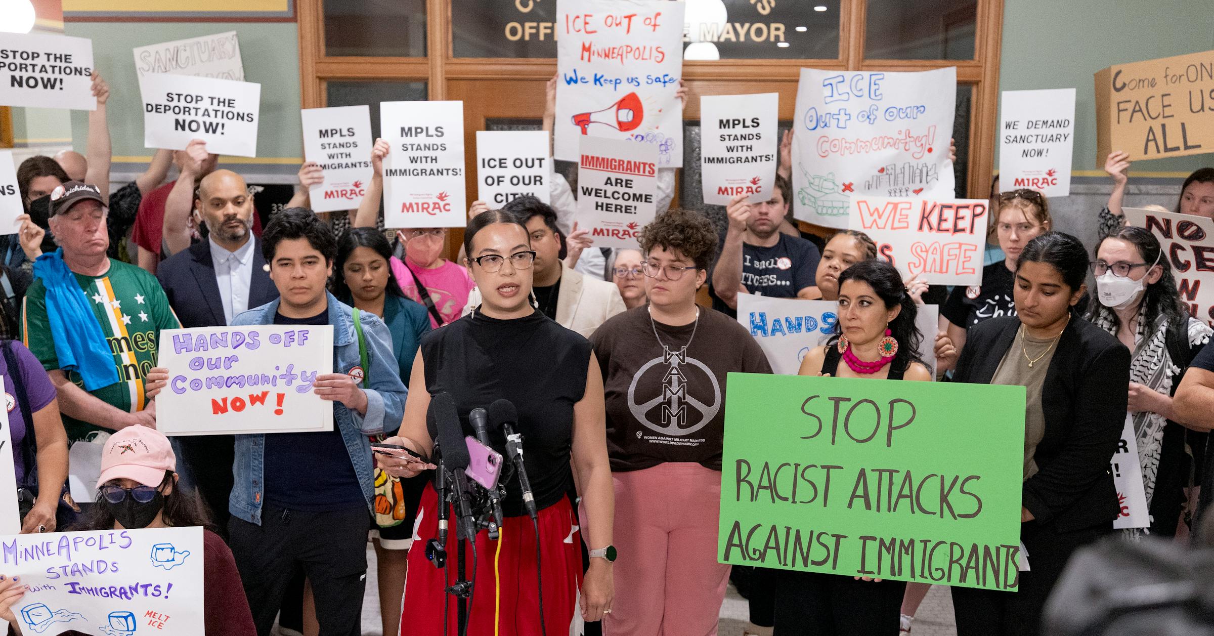 How the federal raid unified the fractious Minneapolis City Council ...