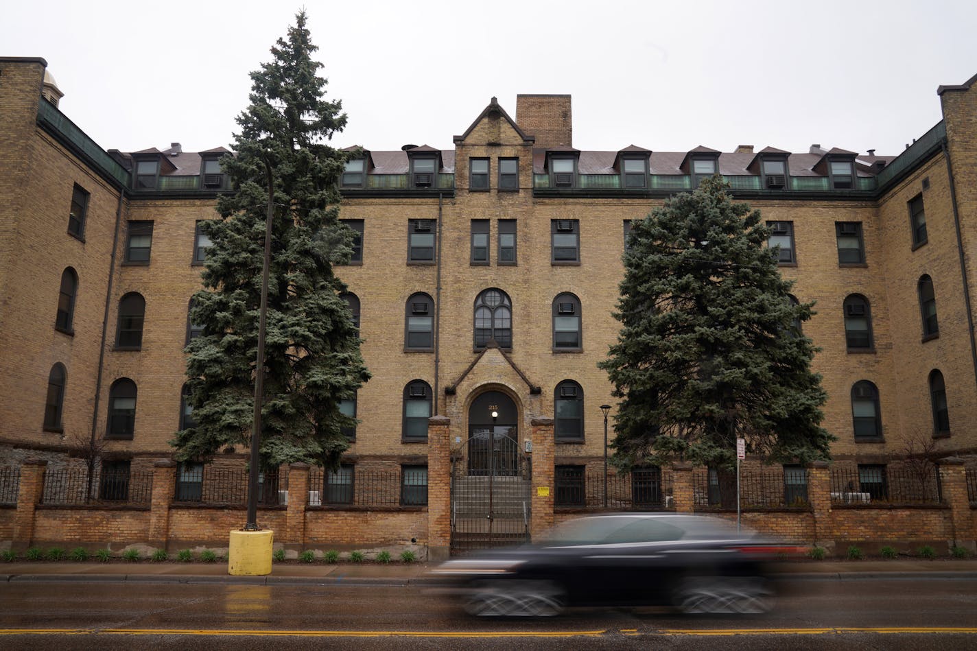 A light rain fell on the Stonehouse Square Apartments as a car passed by Tuesday. ] ANTHONY SOUFFLE &#x2022; anthony.souffle@startribune.com Residents sat for portraits Tuesday, April 30, 2019 in their rent controlled apartments at Stonehouse Square Apartments in Minneapolis. When the 19 Stonehouse Square Apartment residents who use specialized Section 8 public housing vouchers found out the building owner might sell the property to a company that would no longer accept their vouchers they organ