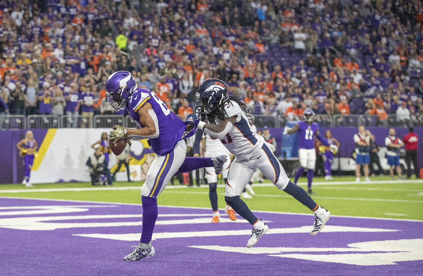 Vikings tight end Irv Smith caught a touchdown pass in the third quarter Sunday.