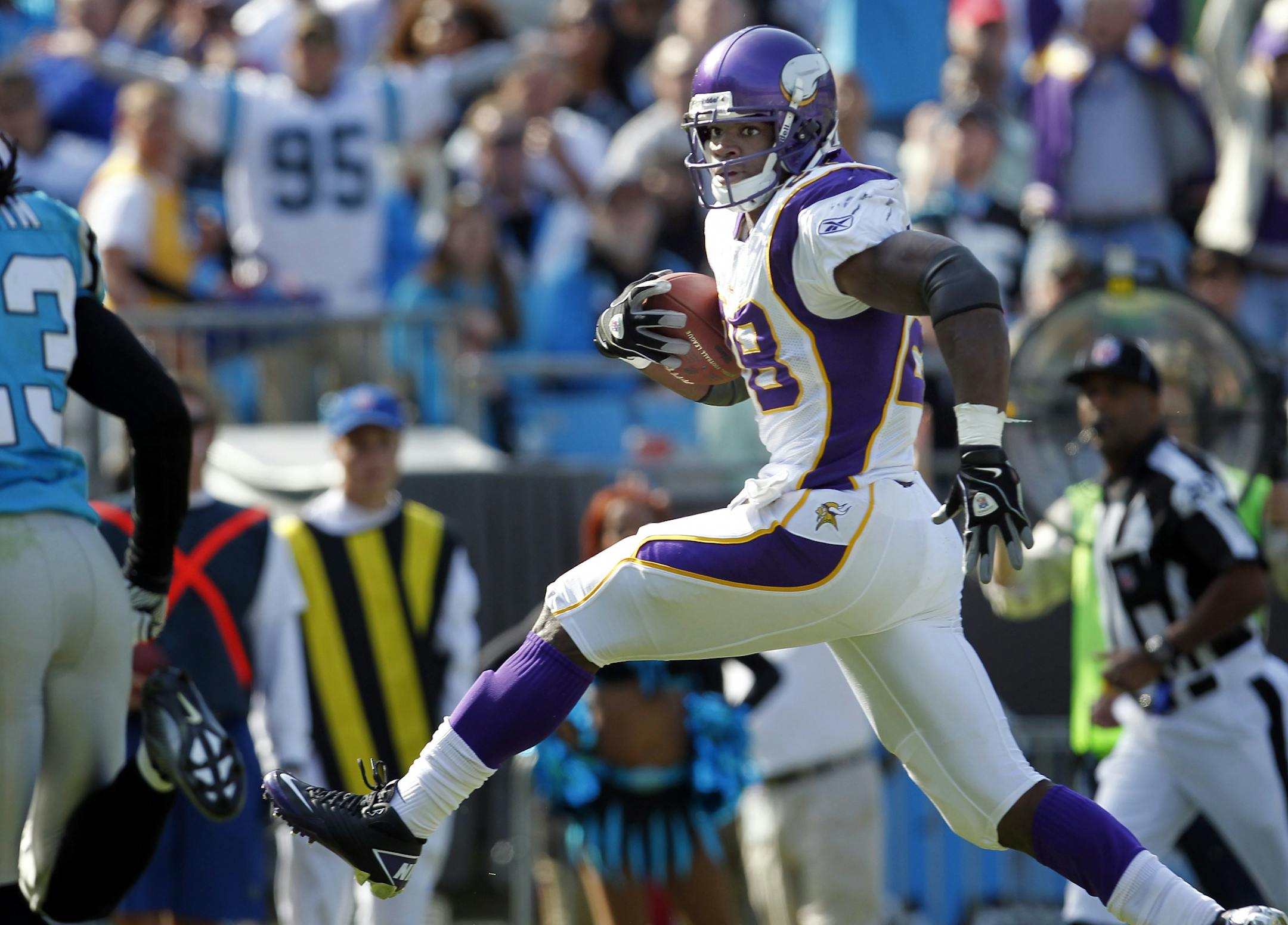 Vikings running back Adrian Peterson scored in the second quarter.