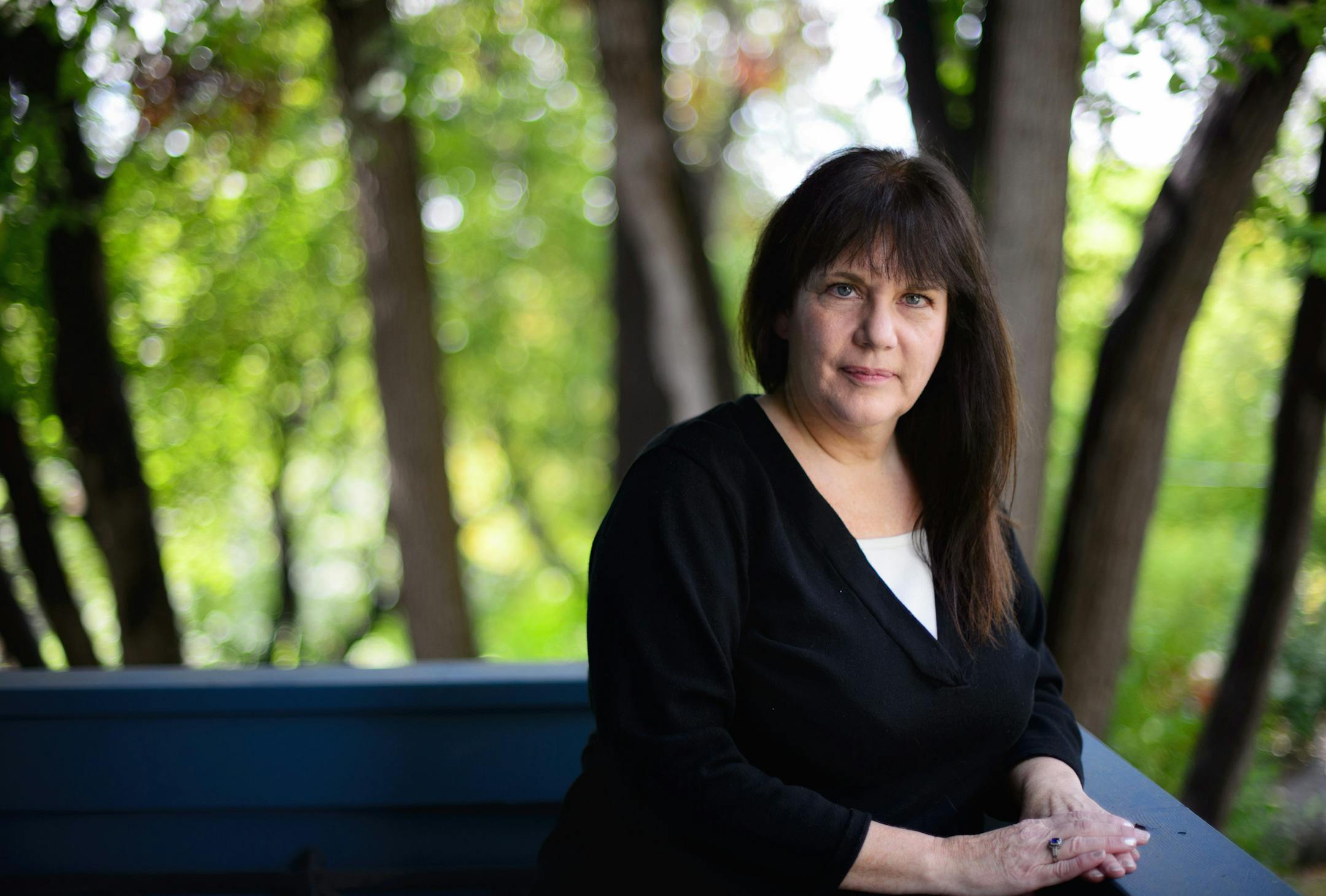 Brenda Scandin lost her home. She could lose even more when she files her state taxes next year. Dozens of federal tax breaks no longer exist in Minnesota and Scandin now owes the state on $300,000 in mortgage debt the bank forgave when her $600,000 lakefront home in Mound sold lake front home in Mound to a short sale. Now, she's facing a five-figure tax bill from the state on $300,000 in mortgage debt the bank forgave. Scandin's one of thousands of Minnesotans falling into the growing gap betwe