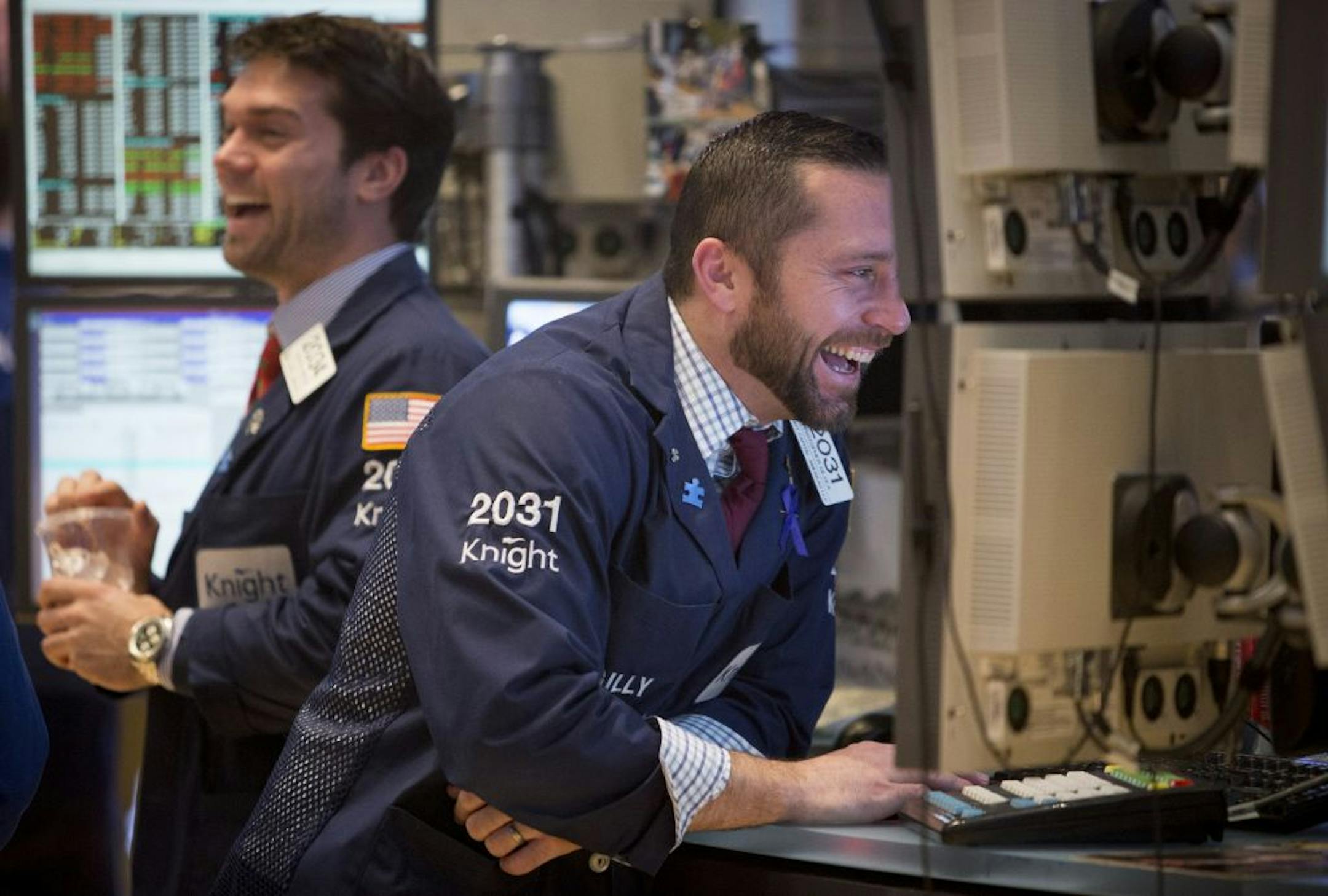 New York Stock Exchange workers enjoyed a laugh on Christmas Eve.
