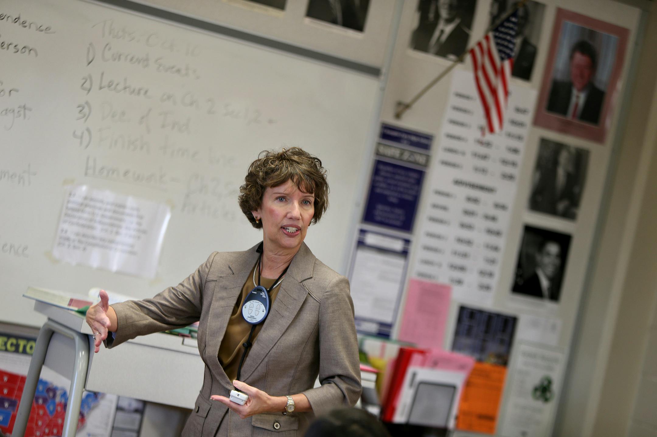 Champlin High School Social Studies teacher JoEllen Ambrose taught her her freshman class, Thursday, October 10, 2013. Ambrose was honored this month with the American Bar Association Isadore Starr Award for excellence in law-related education at the ABA National Law-Education Conference in Atlanta.(ELIZABETH FLORES/STAR TRIBUNE) ELIZABETH FLORES • eflores@startribune.com