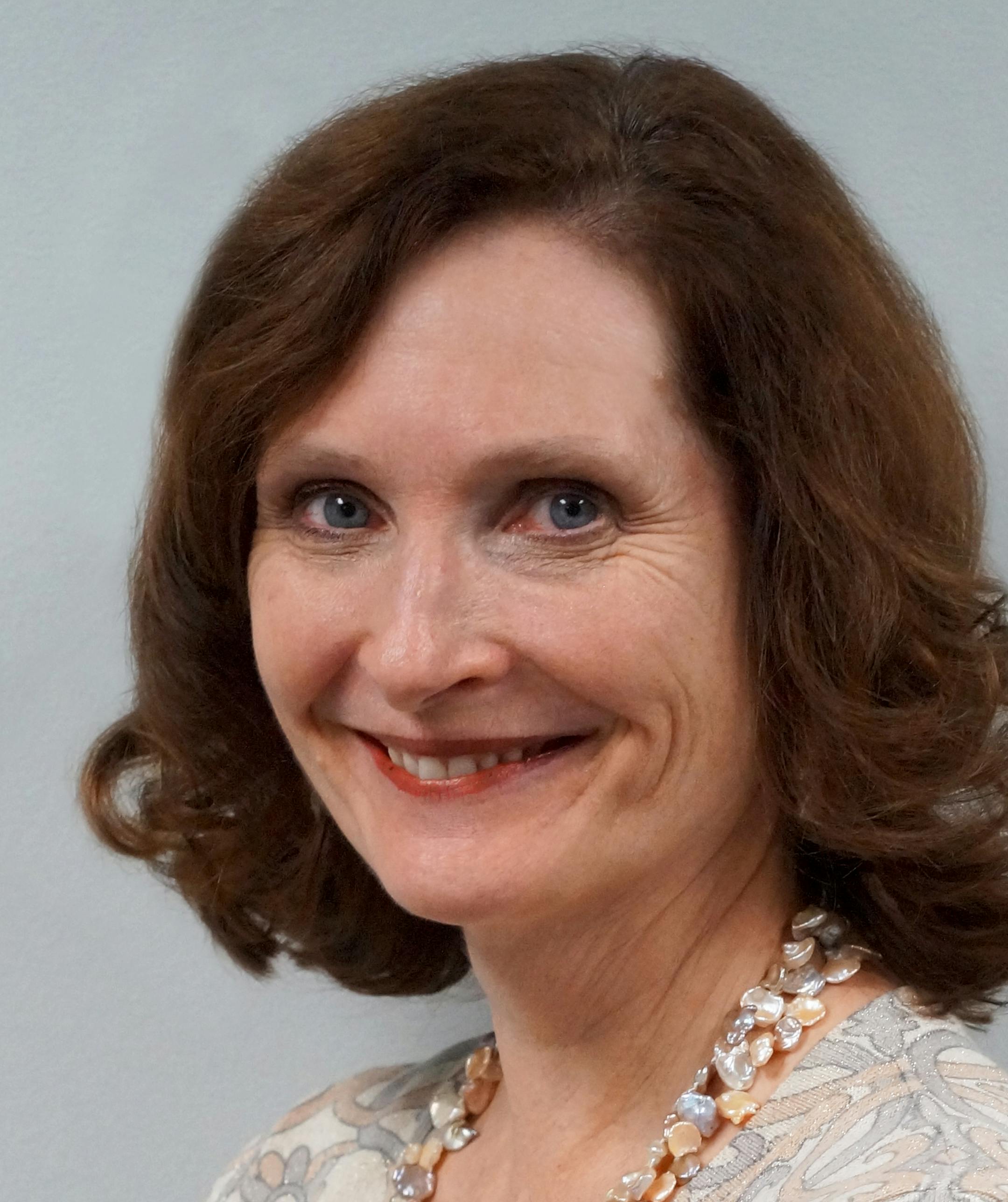 ELAINE WYATT
WOMENVENTURE
Title: Executive director