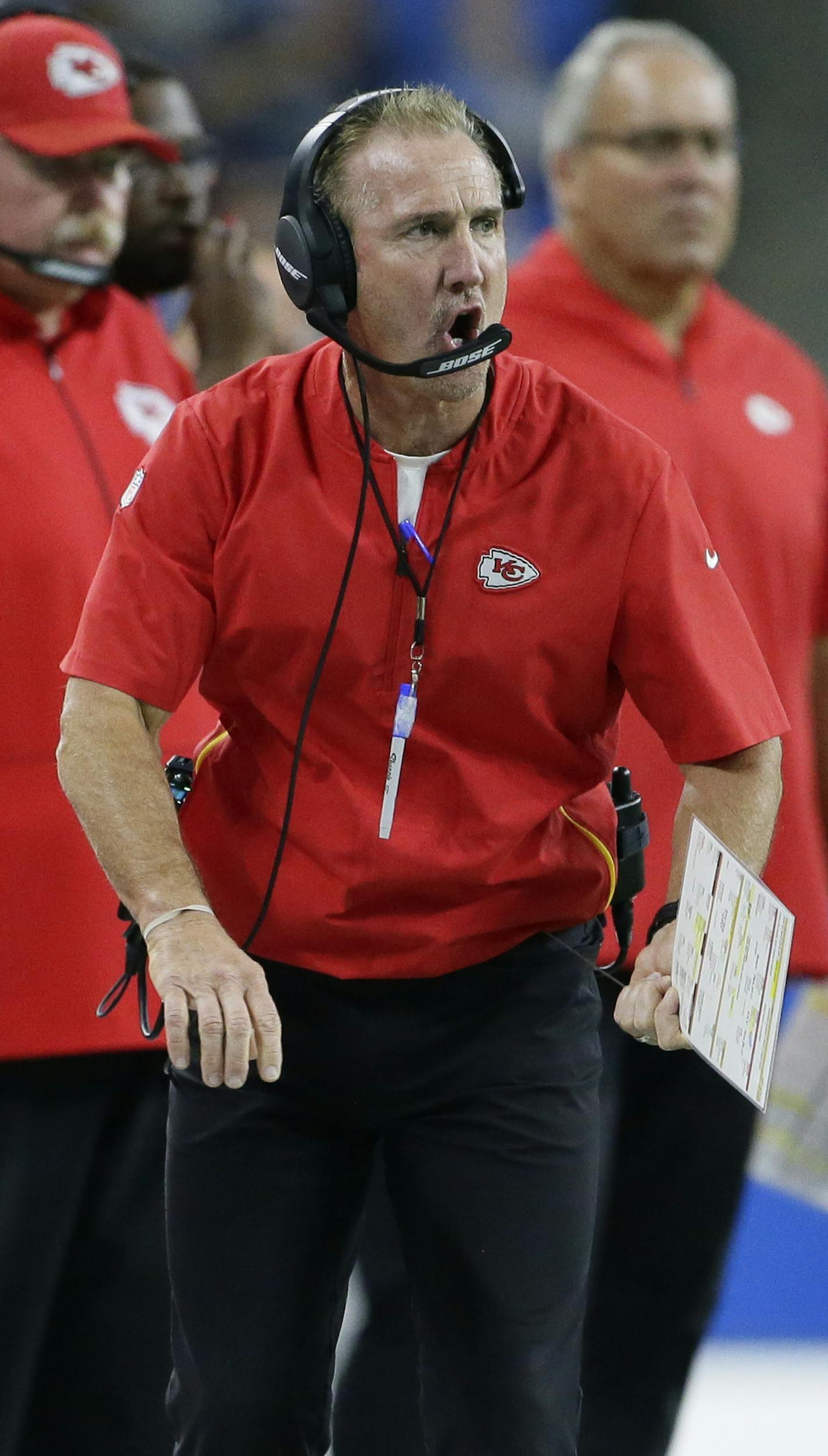 Kansas City Chiefs defensive coordinator Steve Spagnuolo shouts from the sidelines during the first half of an NFL football game against the Detroit Lions, Sunday, Sept. 29, 2019, in Detroit. (AP Photo/Duane Burleson) ORG XMIT: MER3a550cd2c46aa8e0805aca8e8af30