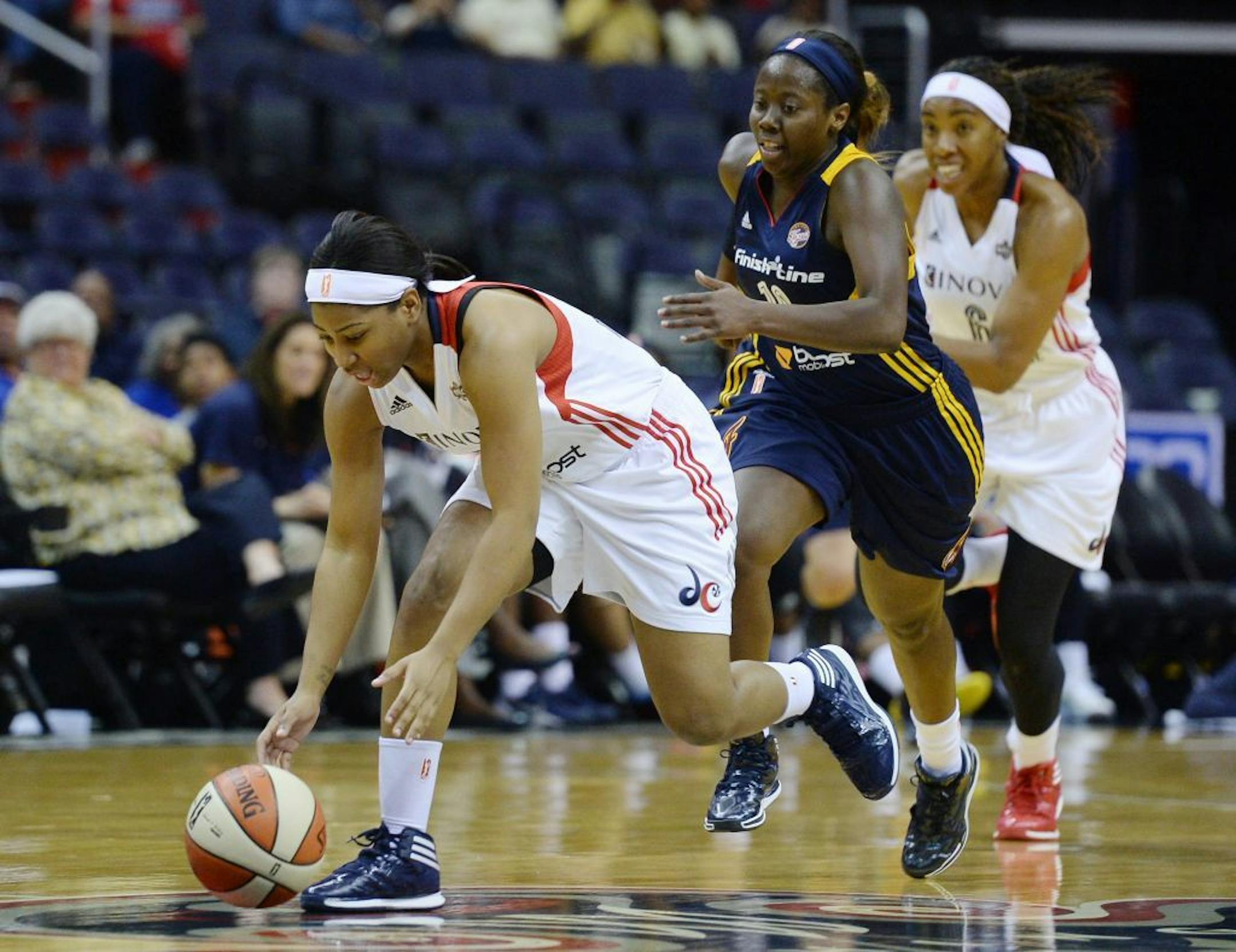 Guard Nadirah McKenith, left, the newest member of the Lynx.