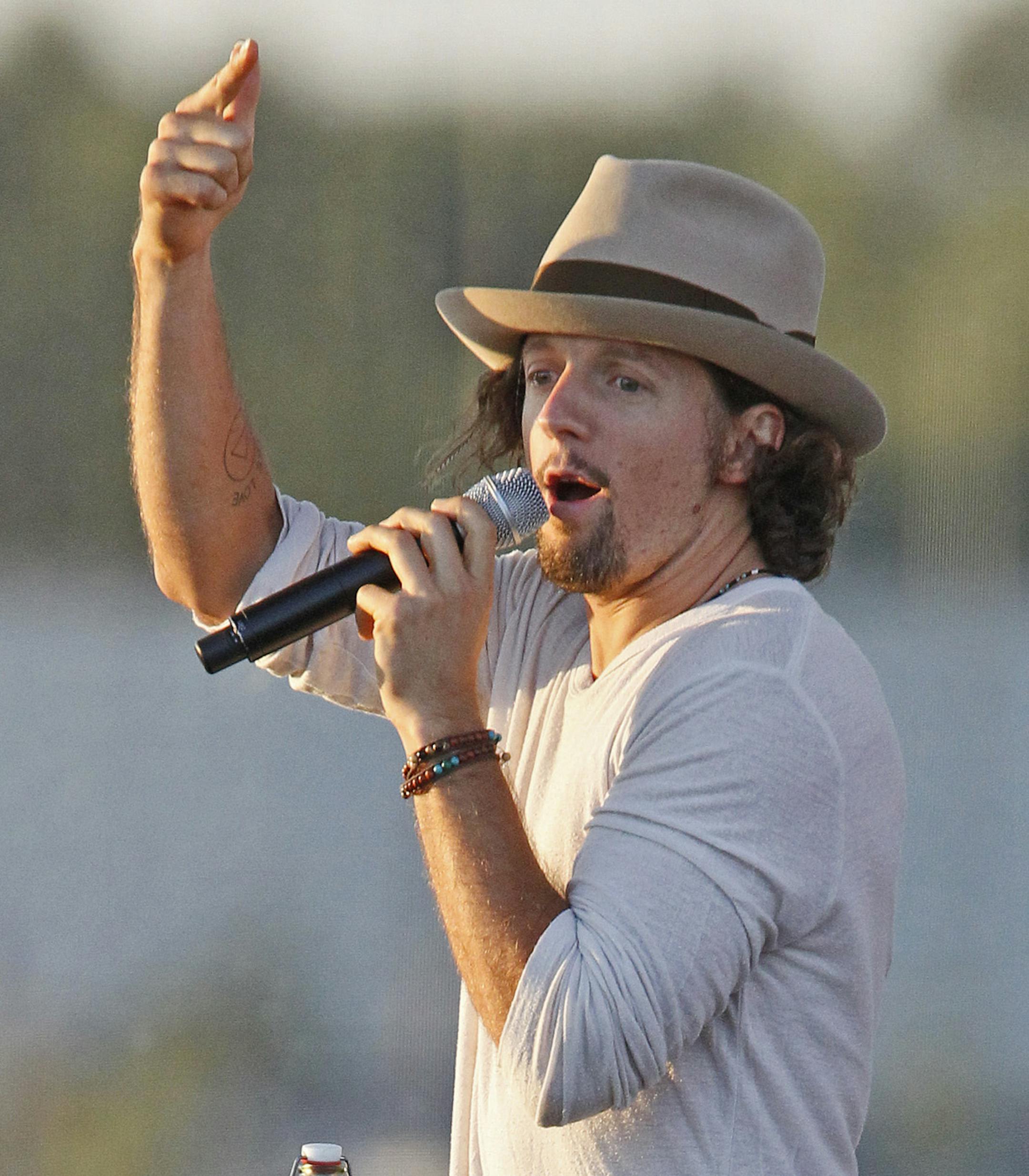 Sunday night was opening night of Mystic Lake Casino's new 8,000-seat amphitheater. Entertainer Jason Mraz was the opening night performer on Sunday, July 3, 2011. ] (MARLIN LEVISON/STARTRIBUNE)