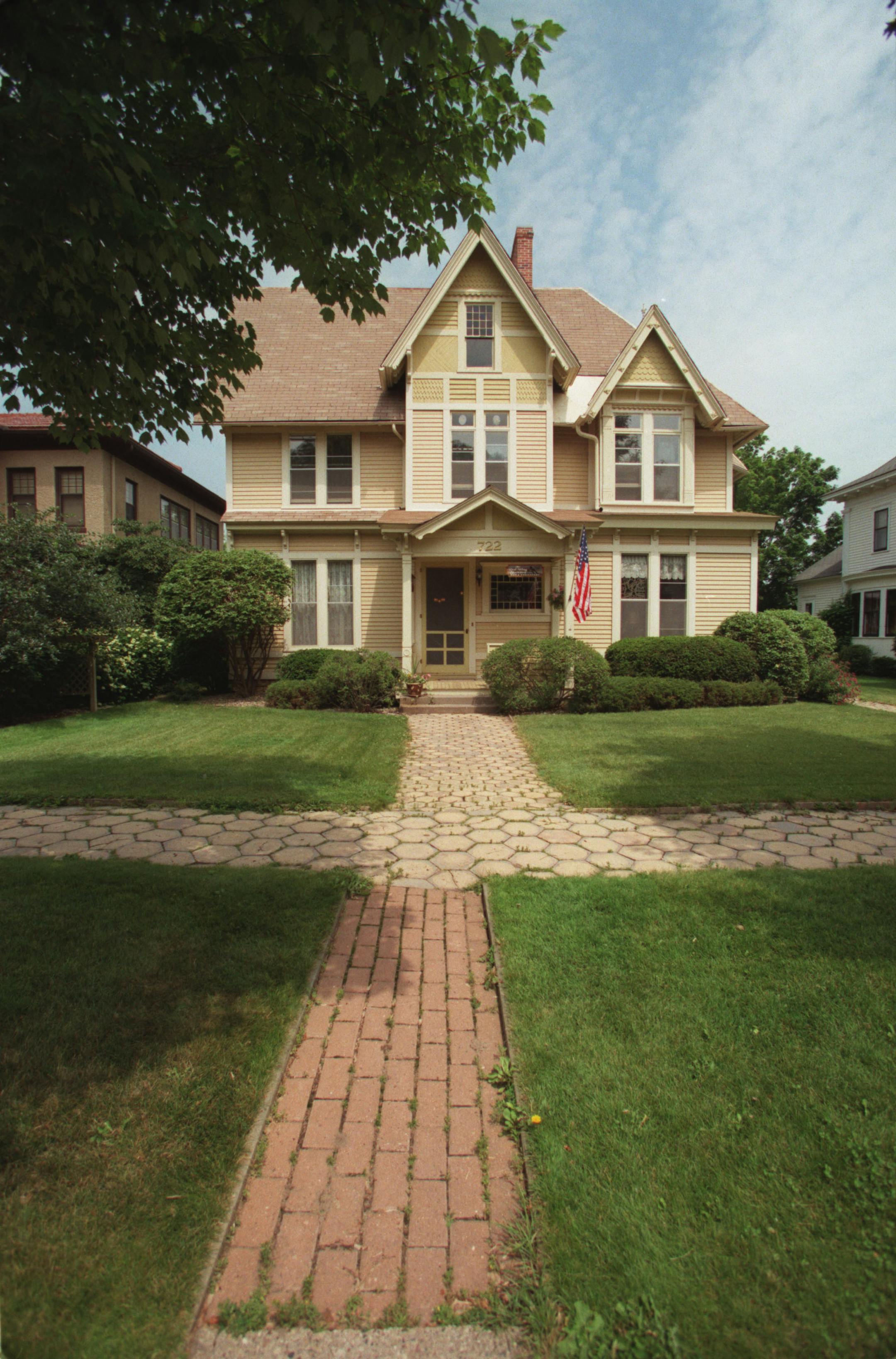 In addition to scenic river views, Red Wing has 25 buildings on the National Historic Register.