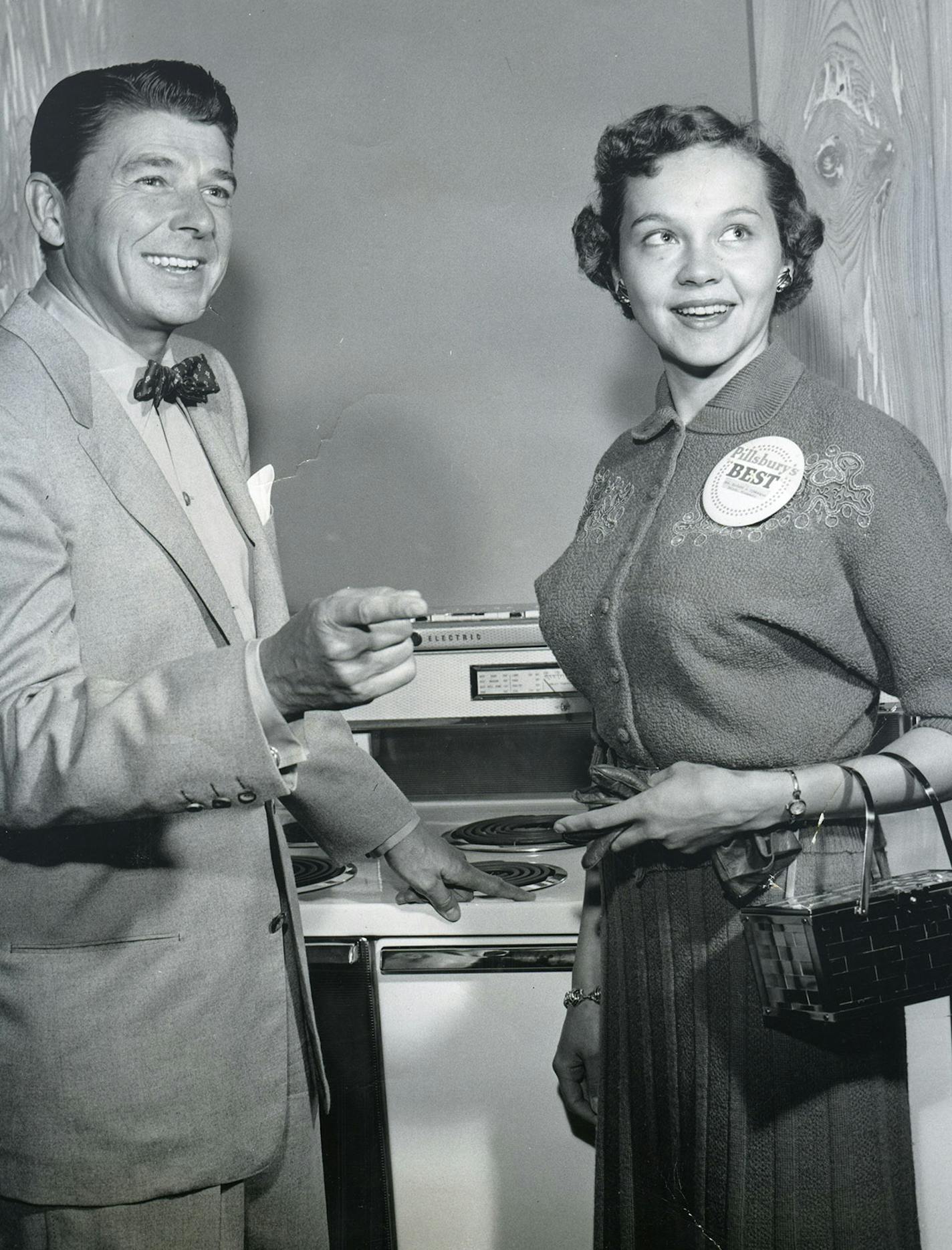 Ronald Reagan, then a movie star, chatted with Ojakangas at the 1957 Pillsbury Bake-Off.