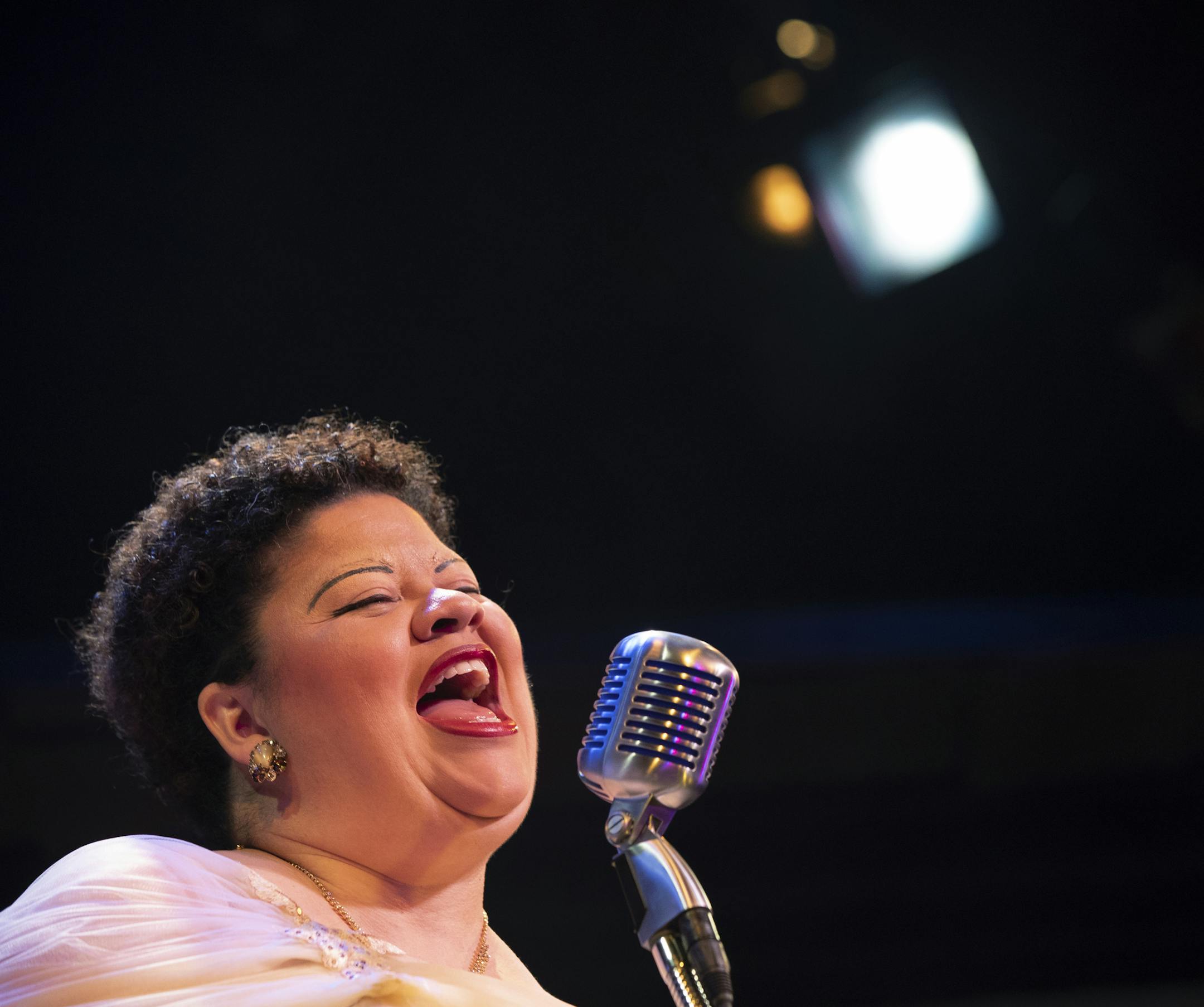 A catch-up with actor, singer and one-time dancer Thomasina Petrus on jazz icon Billie Holliday means to her ahead of her star turn in 'Lady Day at Emerson's Bar and Grill' at the Jungle Theater in Minneapolis. ] Shari L. Gross • shari.gross@startribune.com **NOTE** Makeup director does not want any closeups of Thomasina's eyebrows -- they're still working on them. Please consider this when cropping for design. A catch-up with actor, singer and one-time dancer Thomasina Petrus on jazz icon Billi
