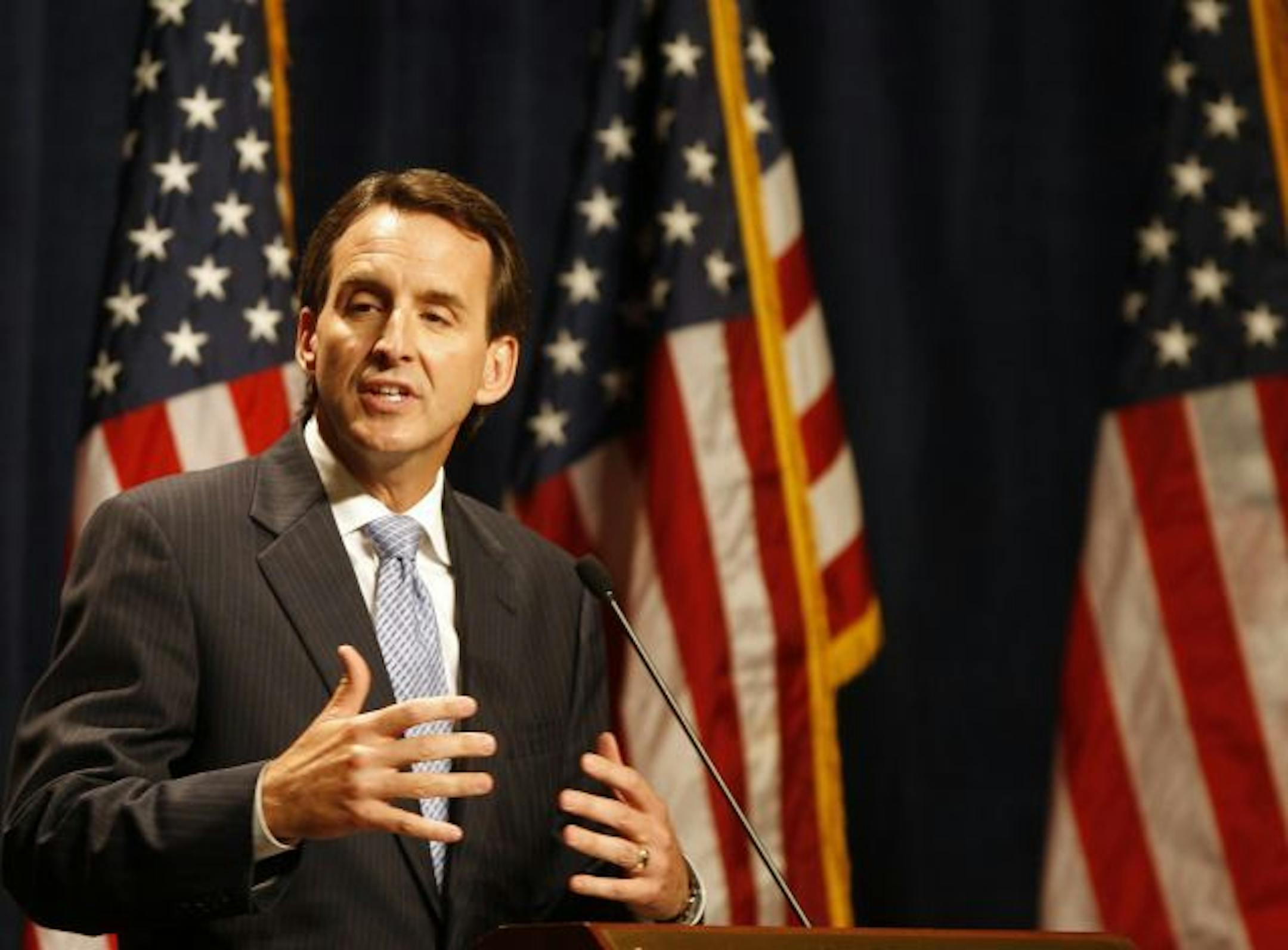 Minnesota Governor Tim Pawlenty speaks at a luncheon during the Republican National Committee summer meeting Thursday, July 30, 2009, in San Diego, Calif.