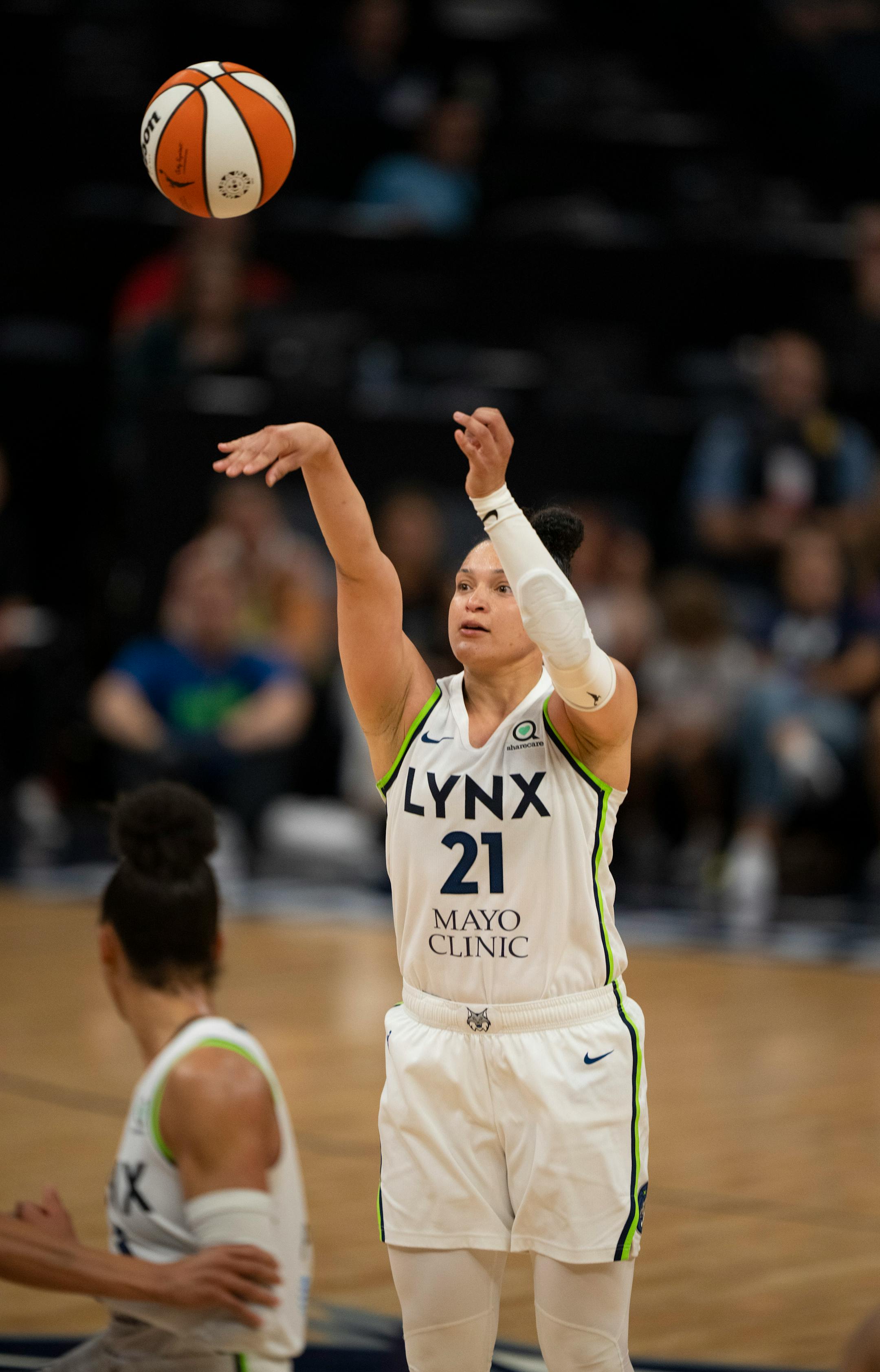 Minnesota Lynx guard Kayla McBride (21) hit a fourth quarter three pointer.