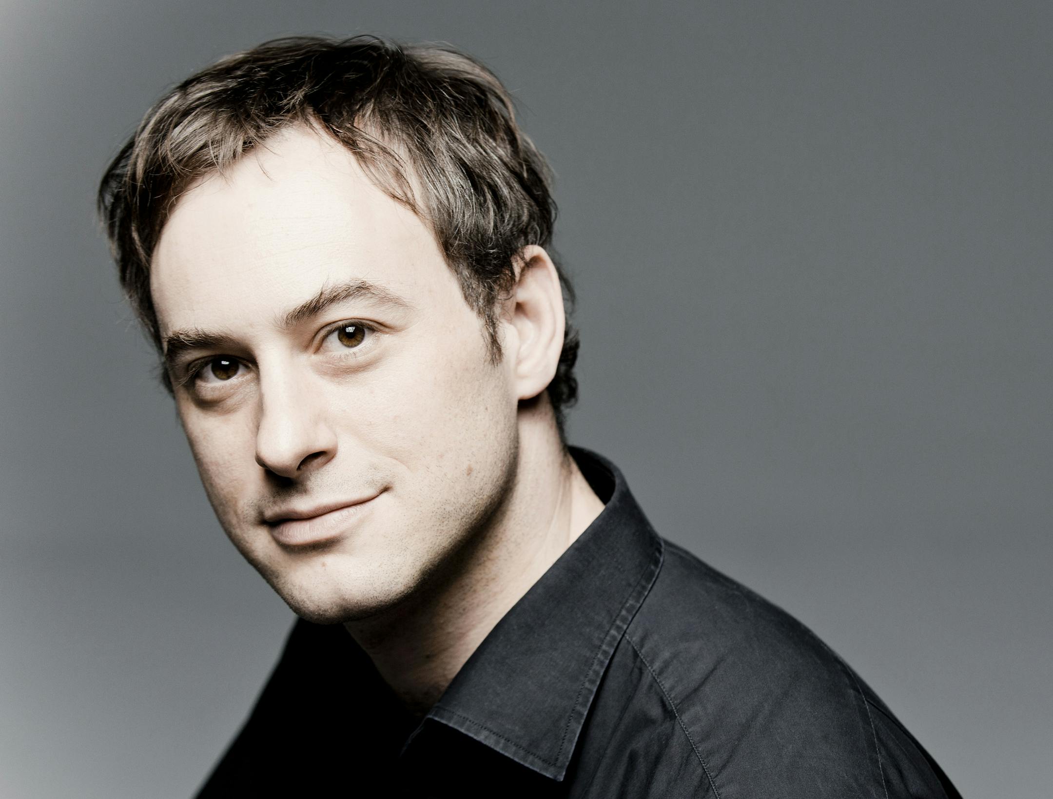 Jonathan Cohen, Conductor
Photo: Marco Borggreve