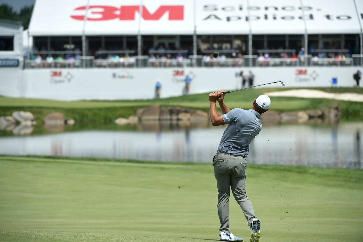 Lucas Glover hit onto the green at the18th hole during the final day of last year's 3M Open at TPC Twin Cities.