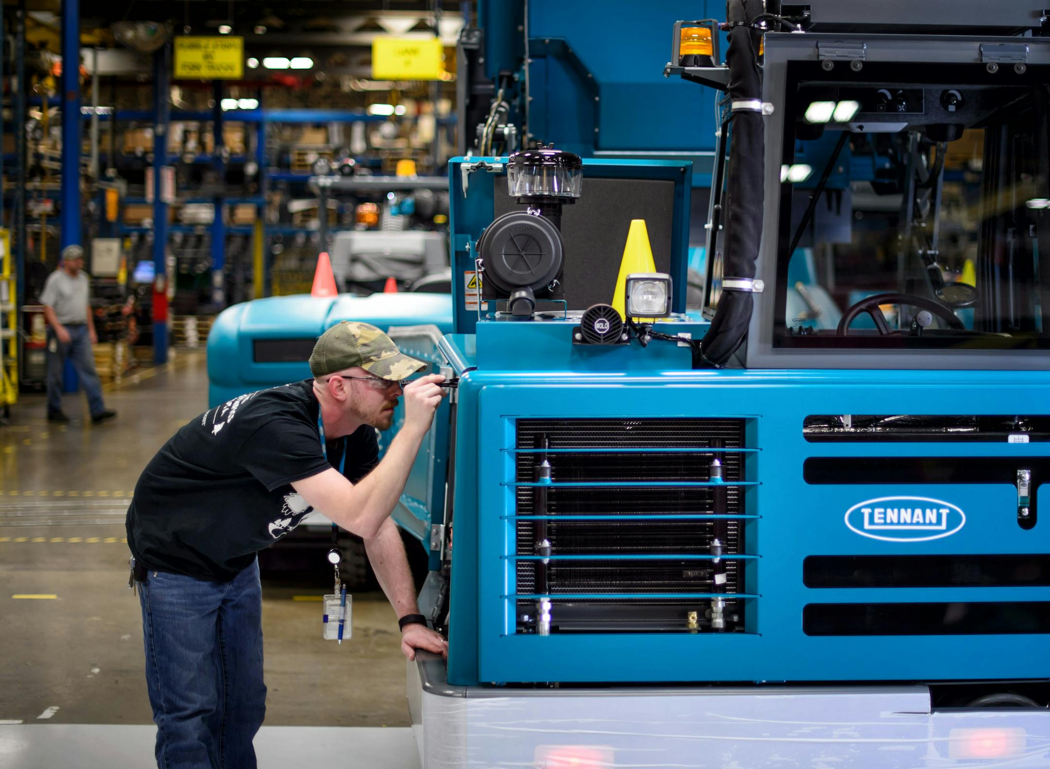 Anthony Layeux did a final inspection on a Tennant sweeper in the Tennant Company manufacturing facility in Golden Valley. ] GLEN STUBBE * gstubbe@startribune.com Tuesday, November 3, 2015 Tennant Company headquarters in Golden Valley, MN