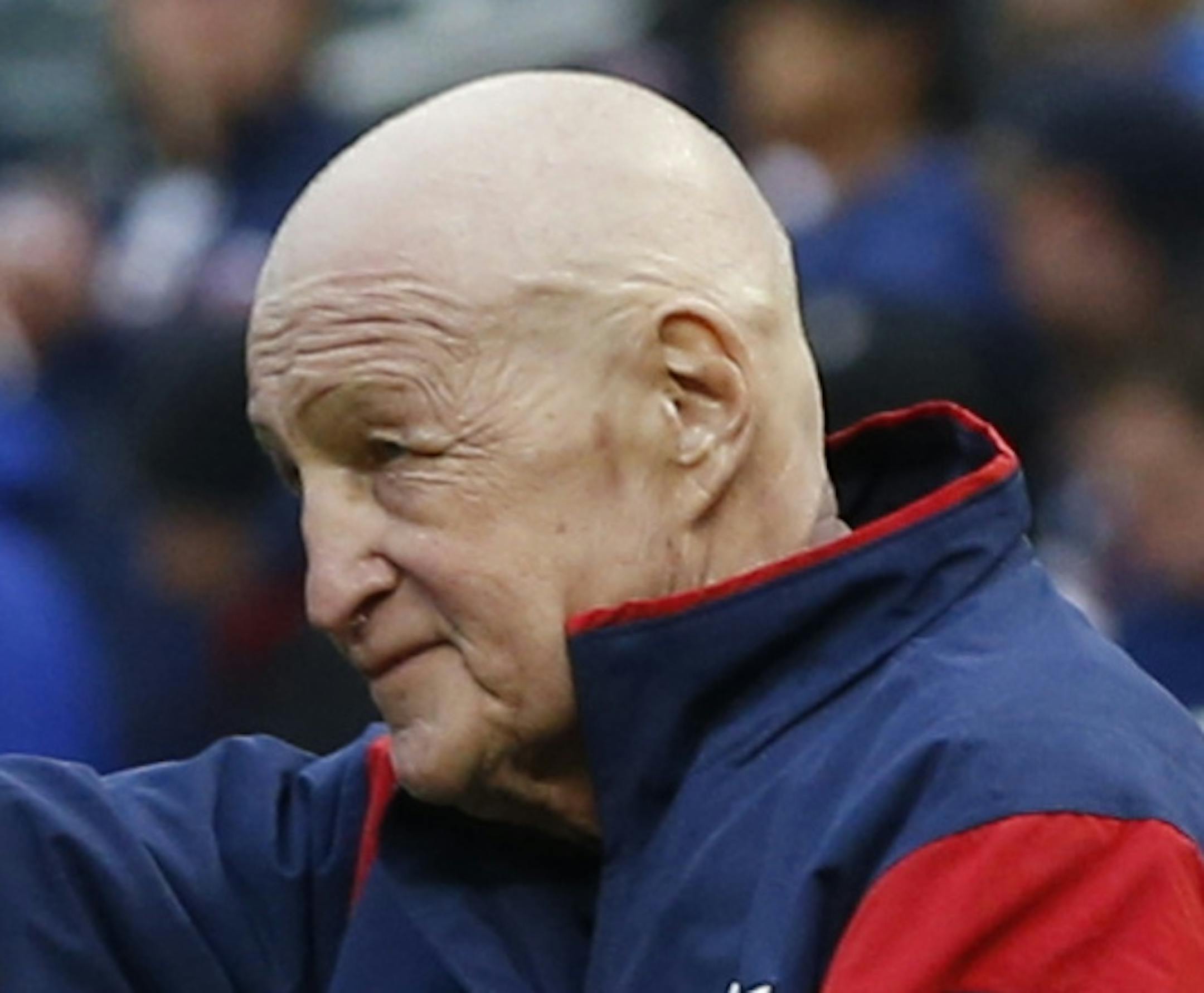 Longtime Twins bench coach Rick Stelmaszek died Monday after a long battle with cancer.