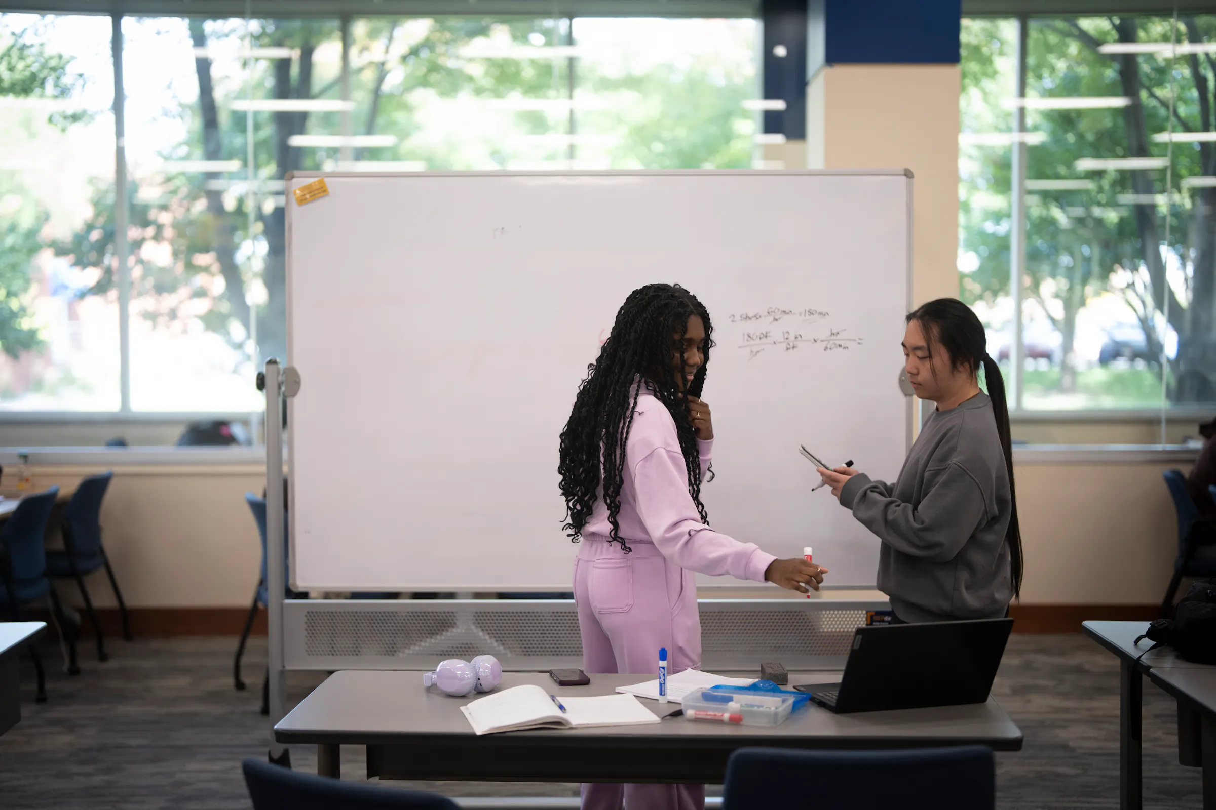 Some MN private schools cut tuition, debt as families balk at college ...