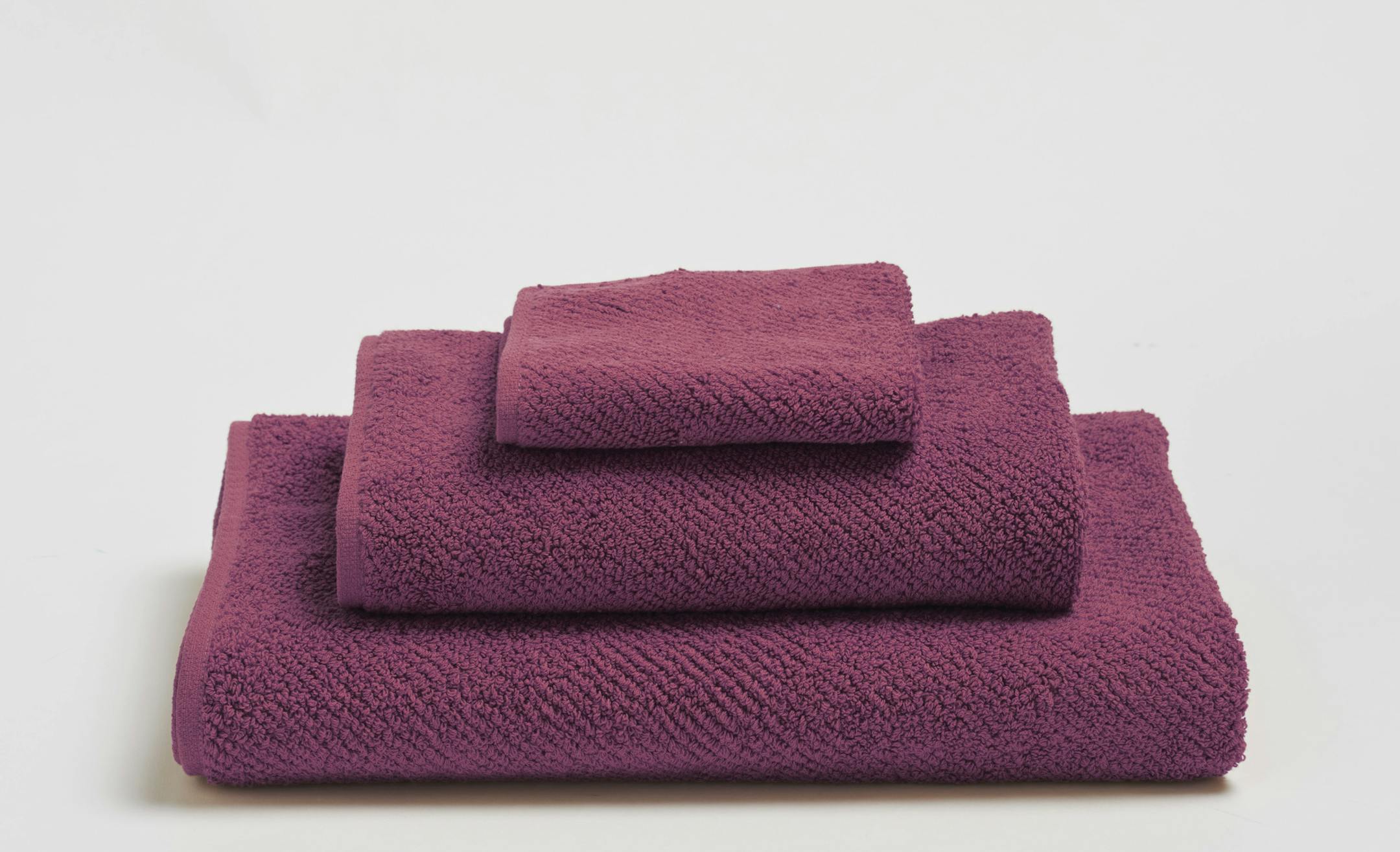 provided photo Coyuchu Air Weight towel/wash cloth set