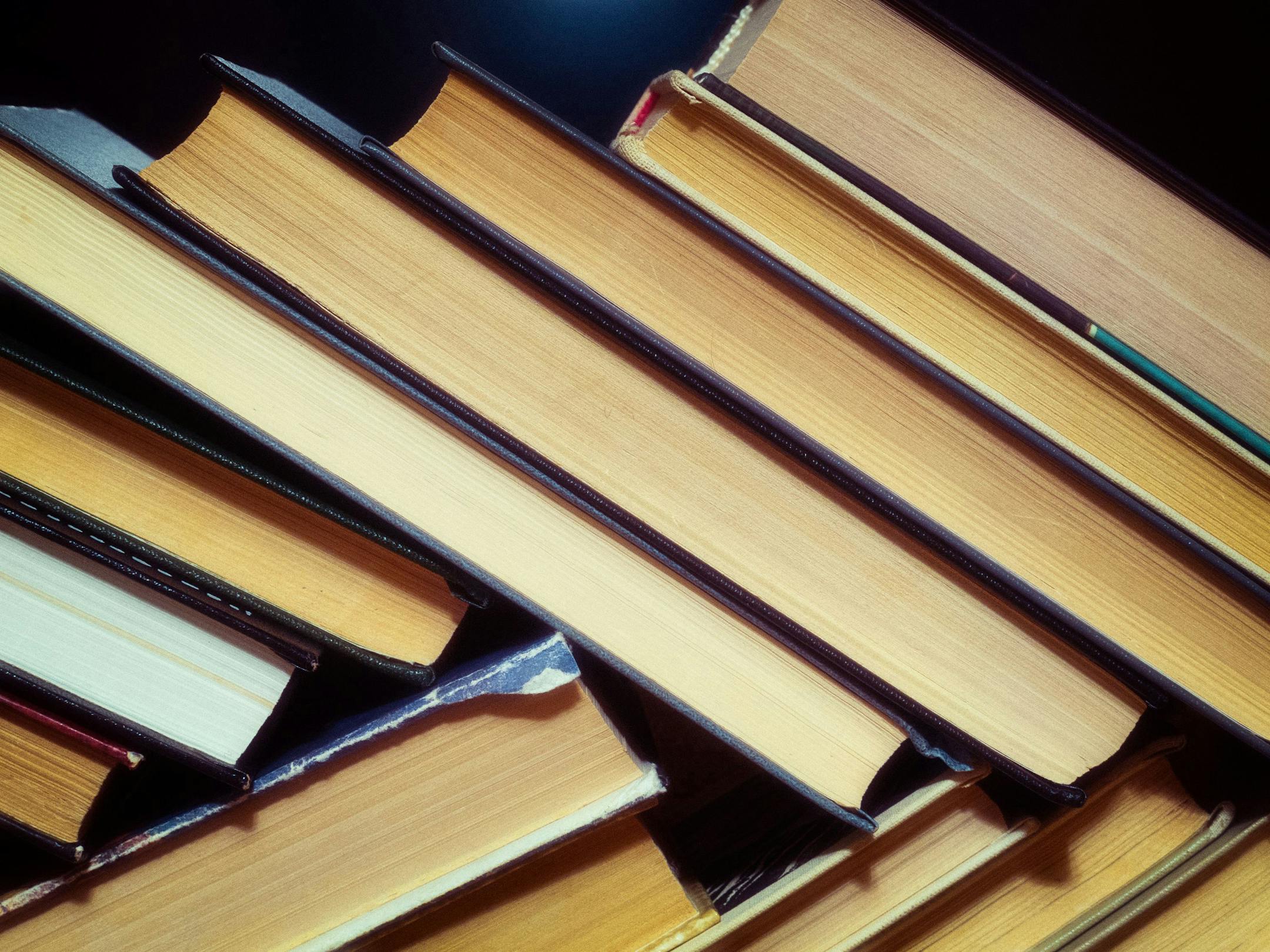 The bookshelves are in disarray once again. (Daniil Dubov/Dreamstime/TNS)