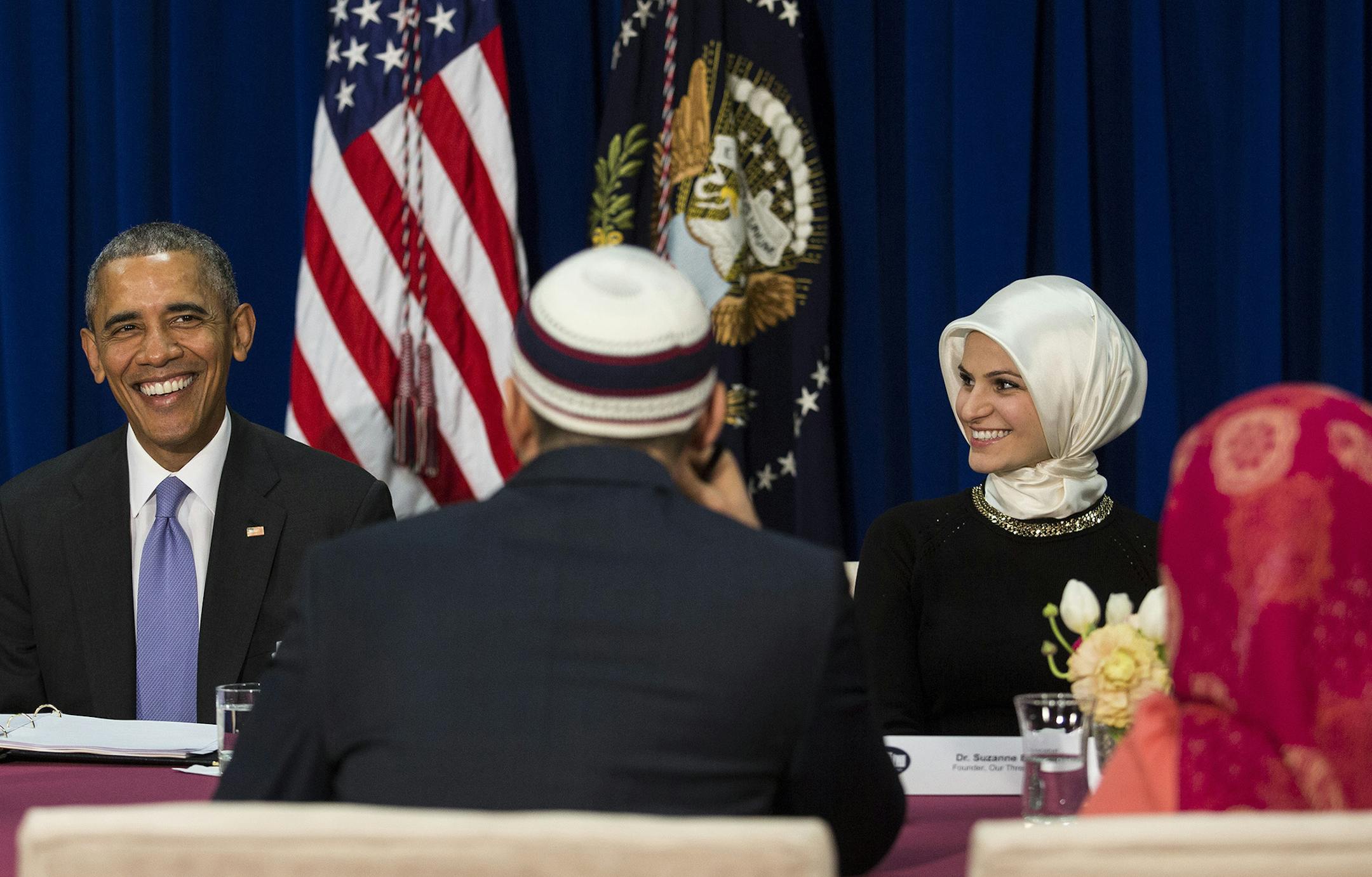 President Barack Obama meets with Muslim community members at the Islamic Society of Baltimore, in Baltimore, Md., Feb. 3, 2016. The meeting, a round-table discussion about anti-Muslim vitriol and violence, was Obamaís first visit as president to a mosque in the United States. (Drew Angerer/The New York Times) ORG XMIT: MIN2016020311353421