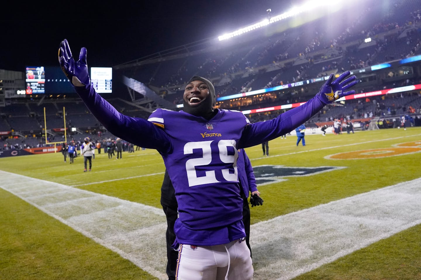 Week 16 Expert Picks - 4d9gkvz