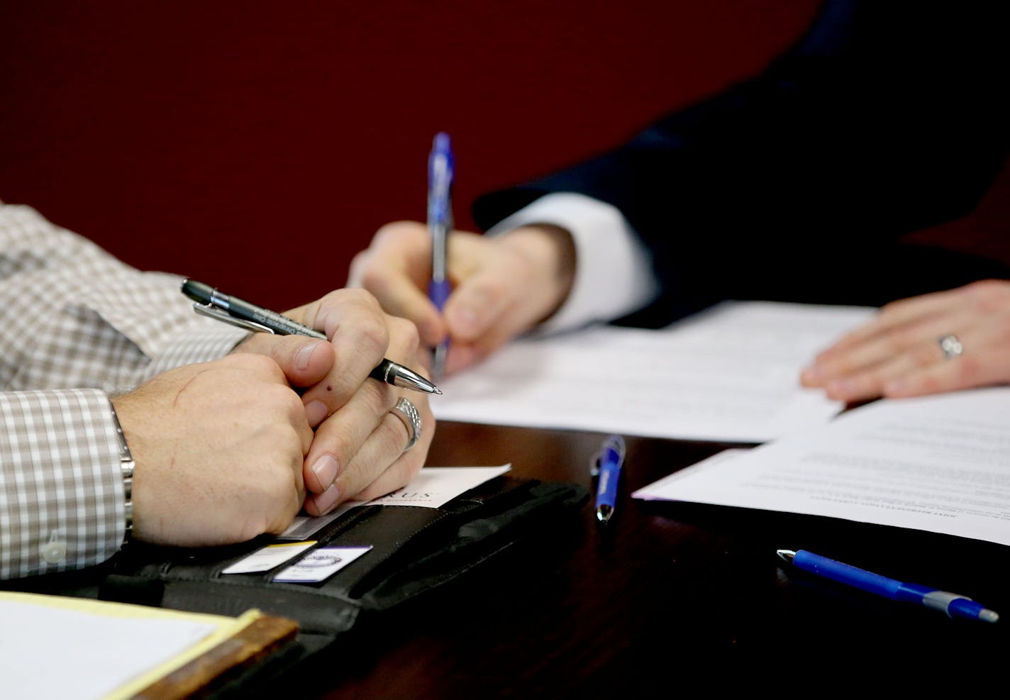 Attorney Steve Helseth, right, of Bolt Hoffer Boyd law firm met with estate planning client Dennis Bakken of Blaine, left, and his wife (who did not want to be pictured or identified) at the law office Thursday, May 5, 2016, in Anoka, MN.](DAVID JOLES/STARTRIBUNE)djoles@startribune.com If Prince, with a reported $300 million estate, didn't see the need for a will, what about us mere mortals? Do we really need a will? Could a handwritten note on a bar napkin prevent the state and feds from gettin