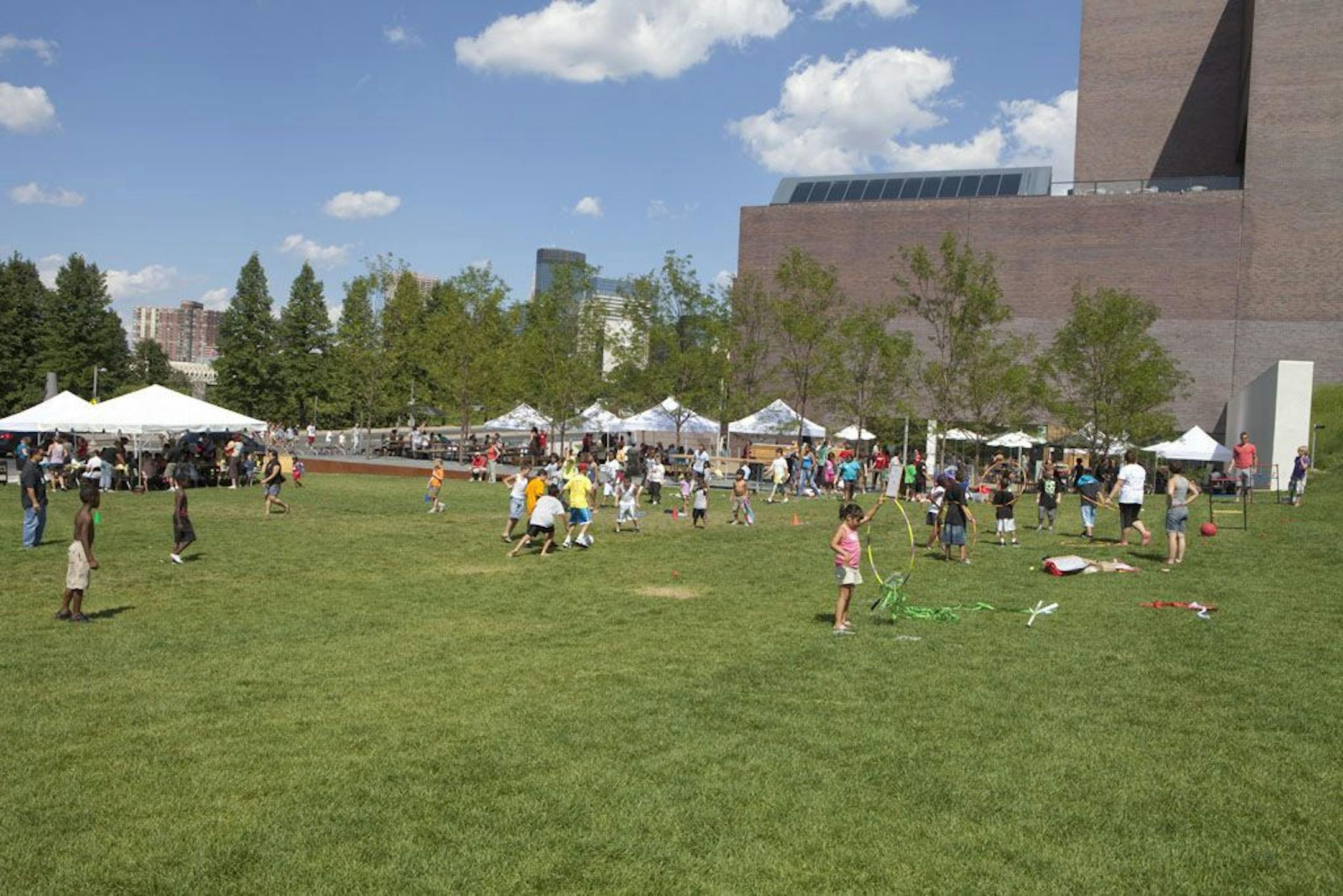 of2010taw0716_ Open Field, Target Arts and wonder Free Family Day. During the third weekend of July, more than 80 institutions in 30 cities across the country will participate in this free family event. Thanks to Target, Walker visitors receive free gallery admission and can take part in a variety of free activities. Family Art School, 1�4 pm Camera Tag, 4�6 pm Lead by local artist Ben Garthus. Performance: Lucy Michelle and the Velvet Lapelles, 6 pm