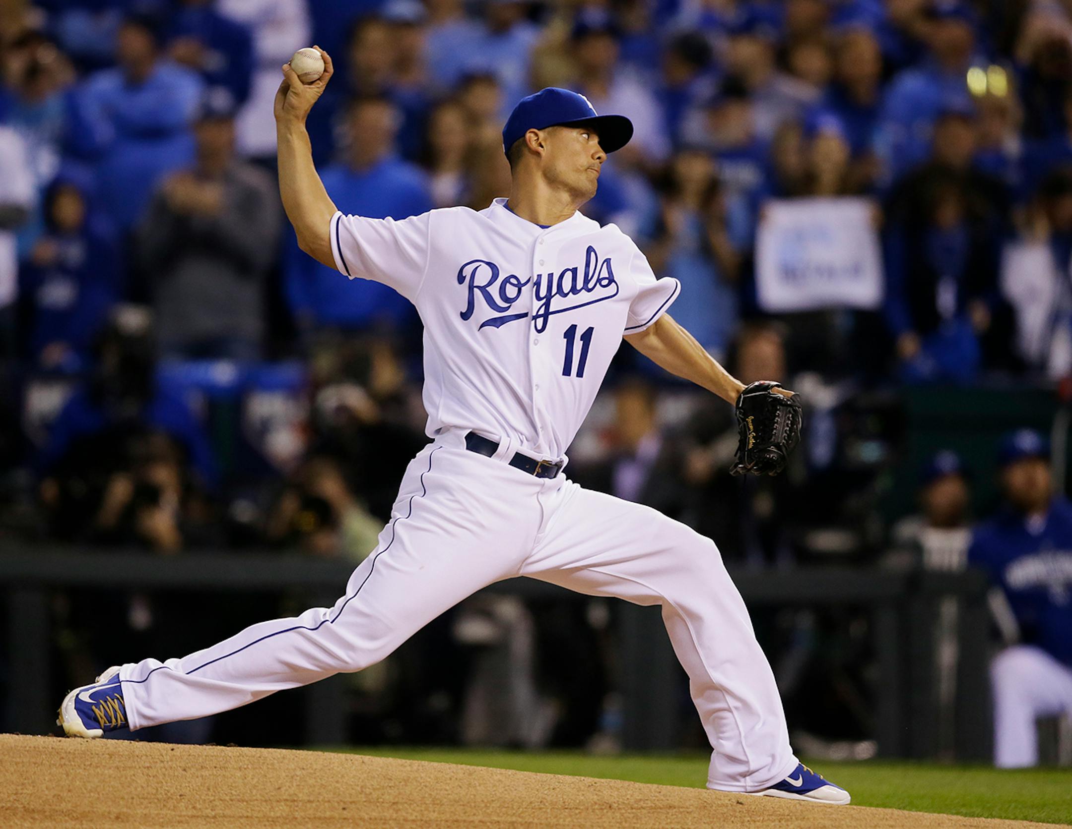 Kansas City Royals pitcher Jeremy Guthrie throws to the San Francisco Giants during the first inning of Game 7 of baseball's World Series Wednesday, Oct. 29, 2014, in Kansas City, Mo. (AP Photo/Charlie Neibergall)