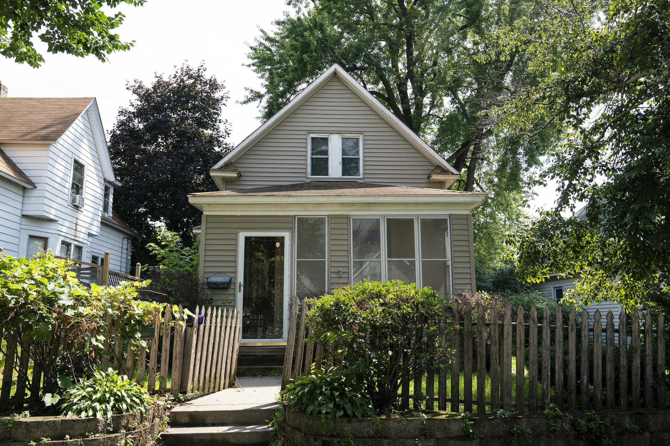 A vacant house owned by St. Paul Mayor Melvin Carter on Hatch Avenue, as seen on Monday.