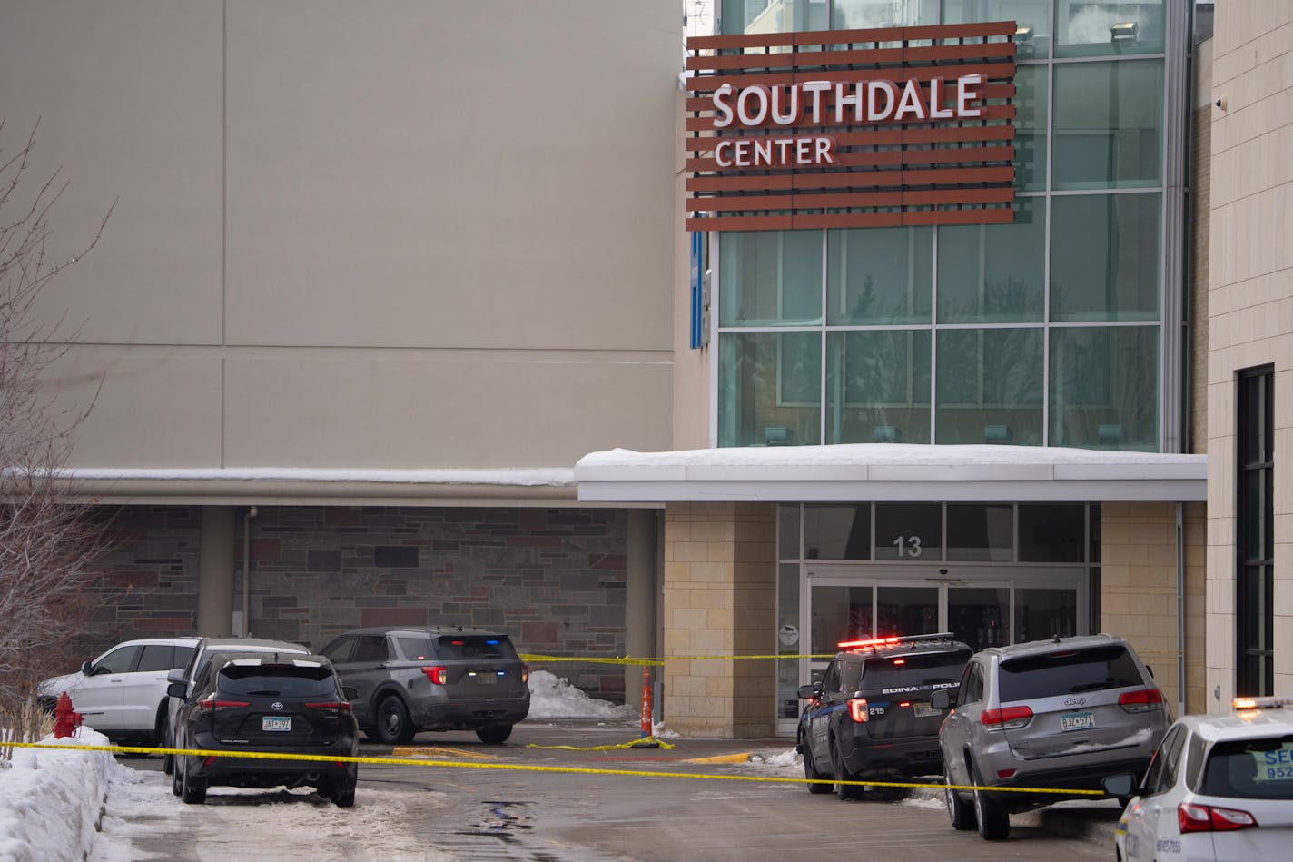 Door 13 of Southdale Mall in Edina was locked down after a firearm was discharged, possibly near the entrance to the Hennepin County Service Center within the mall mid-day Monday, January 9, 2023. ] JEFF WHEELER • jeff.wheeler@startribune.com