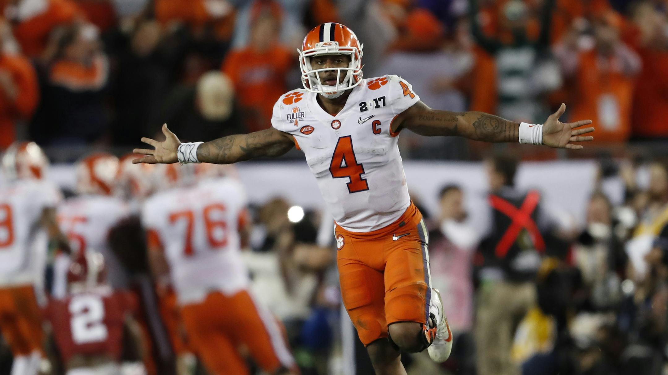 Deshaun Watson guided Clemson past Alabama.