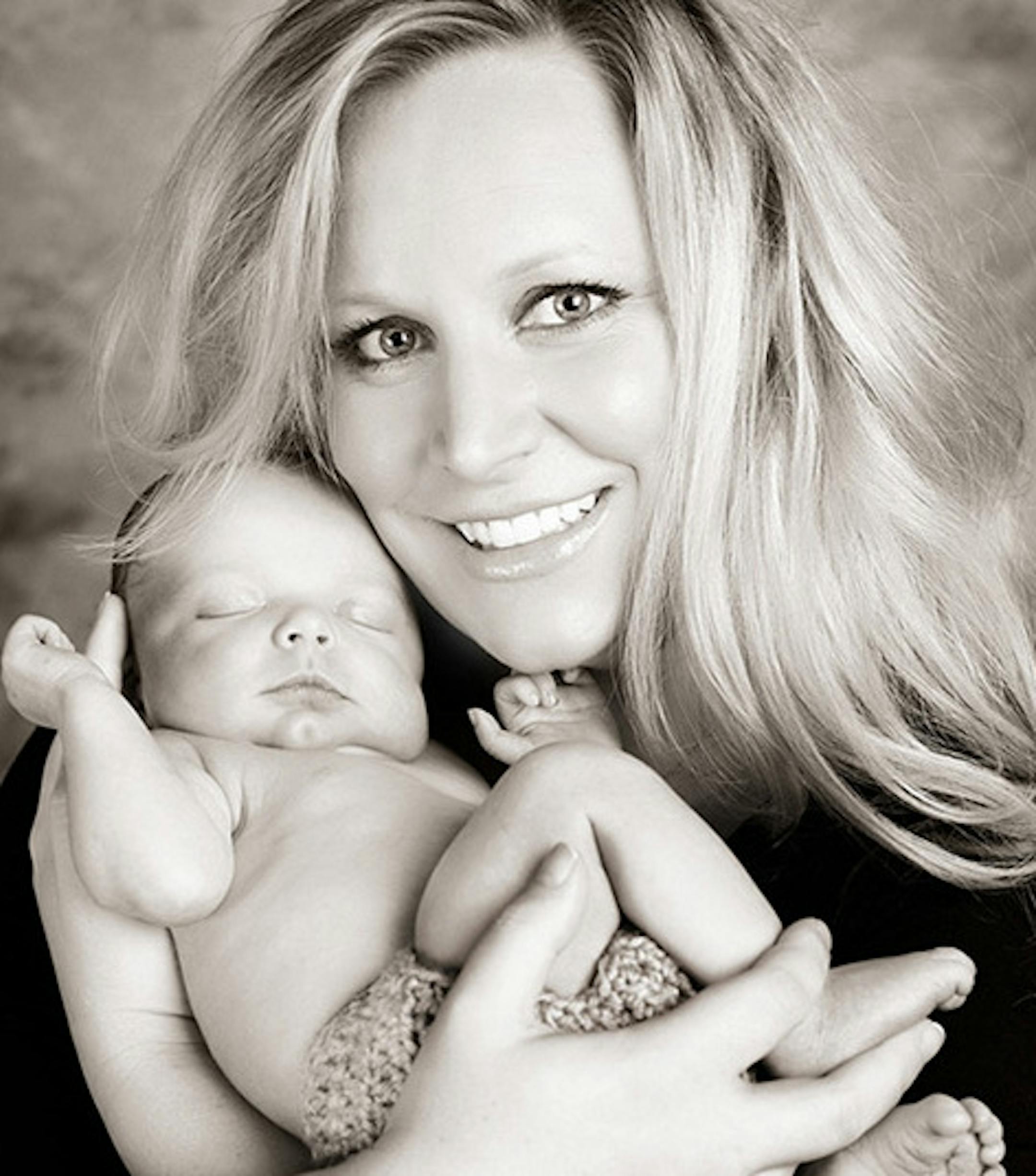 Stephanee and Hoyt Neshek. MANDATORY CREDIT: GIOIAPHOTOGRAPHY.COM may also be used online with mandatory credit. 7/13/14