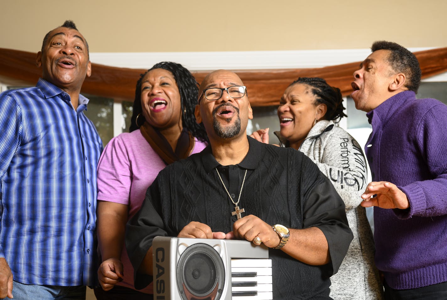 From left, siblings Fred, Jearlyn, Billy, Jevetta and J.D. Steele stood for a portrait on Friday, Dec. 6, 2019 at the home of Jevetta Steele in Golden Valley, Minn. ] Aaron Lavinsky &#x2022; aaron.lavinsky@startribune.com A look at the Steeles-- the five singing siblings who put together their annual Christmas show, which runs for two nights at the Fitzgerald. We attend a rehearsal on Friday, Dec. 6, 2019 at the home of Jevetta Steele in Golden Valley, Minn.