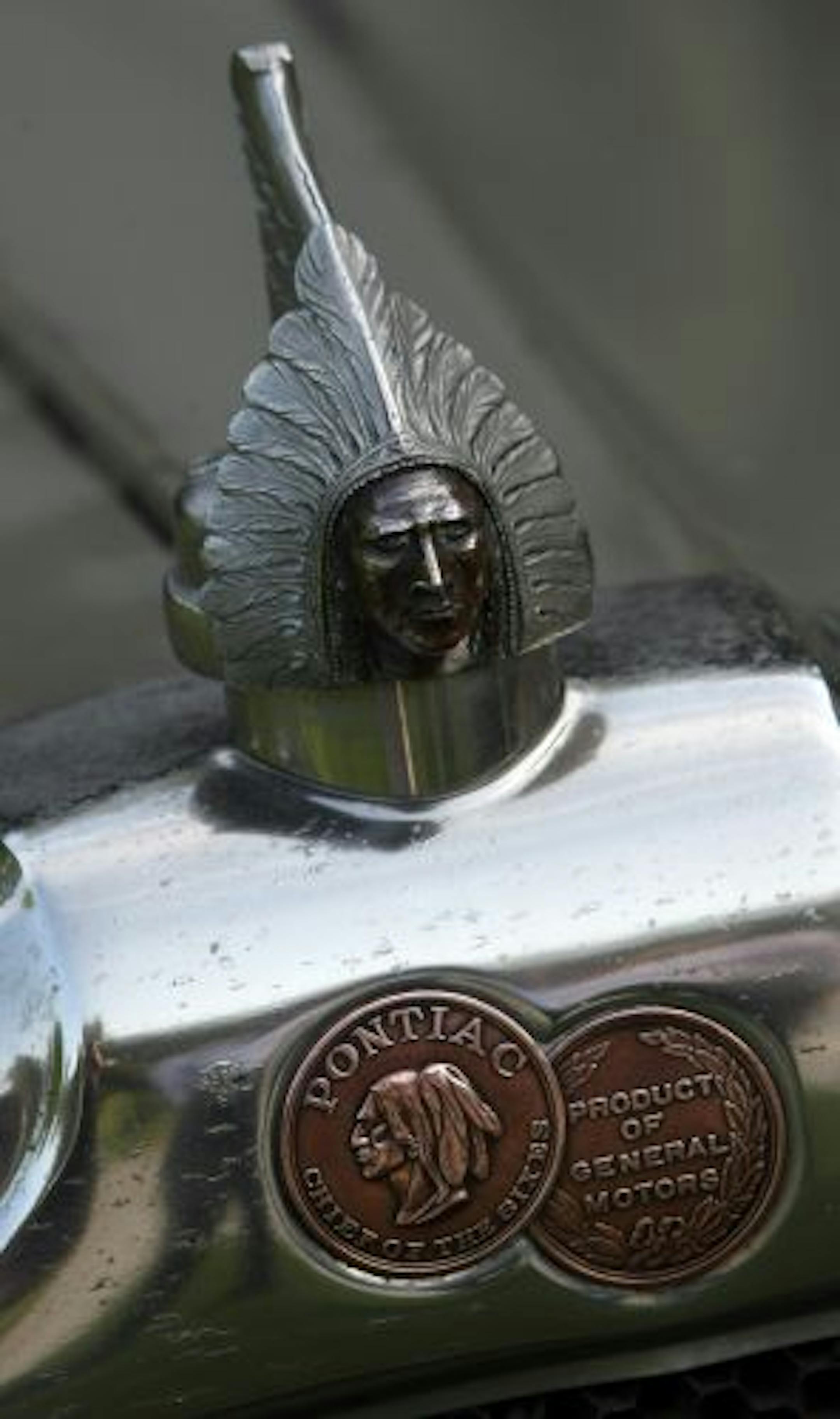 Hood ornament on the 1926 Pontiac two-door coach.