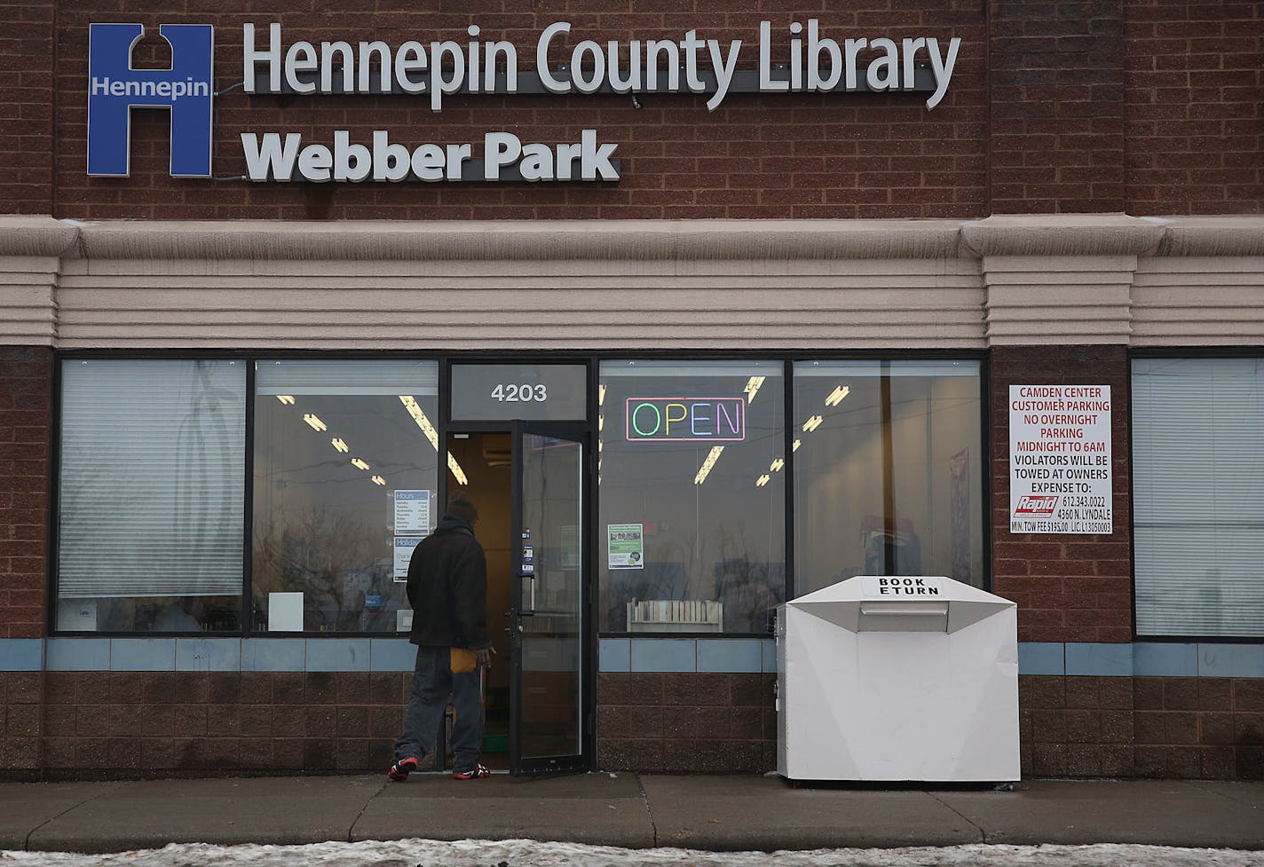 The last piece of unfinished business from the massive library referendum passed by Minneapolis voters is finally gaining momentum. The renovation of Webber Park library has morphed into a $15 million replacement that's tentatively set to open in 2017. The county is footing the bill for much of a project that will shift the library out of its traditional Webber Park site across Victory parkway. Library users will be perusing stacks, or using computers or checking out books. This is a temporary r