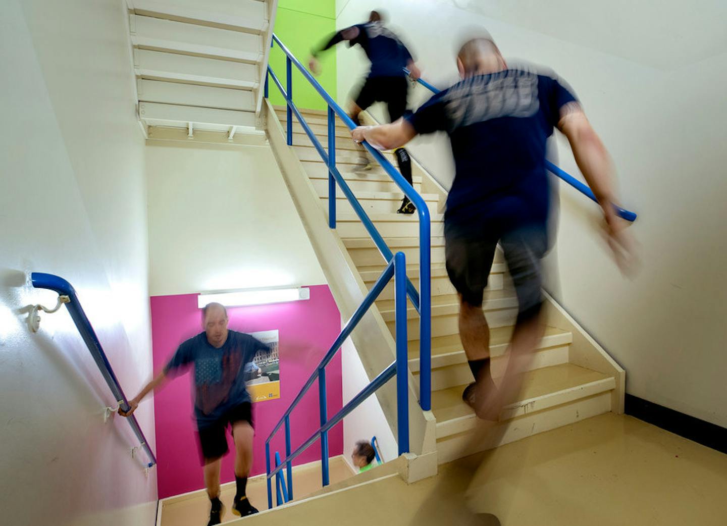 Minneapolis firefighter fighters worked their way up the stairs during a training session at the Hennepin County Government Center in February. Photo: cgonzalez@startribune.com