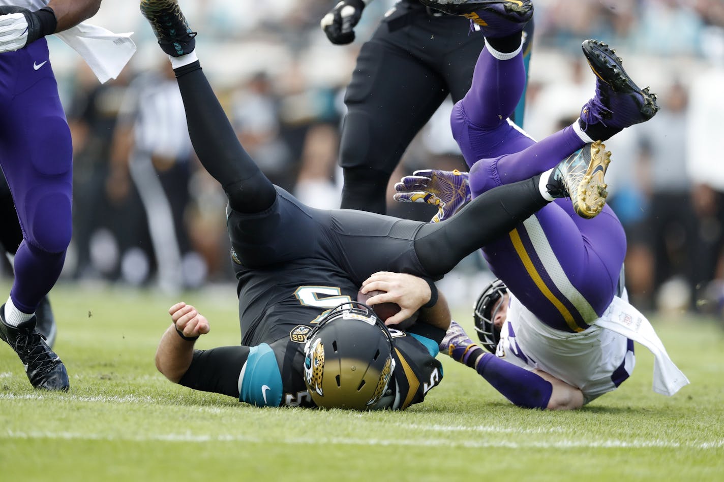 Minnesota Vikings defensive end Brian Robison (96) sacked Jacksonville Jaguars quarterback Blake Bortles (5) in the first quarter at EverBank field Sunday December 11,2016 in Jacksonville, Florida.