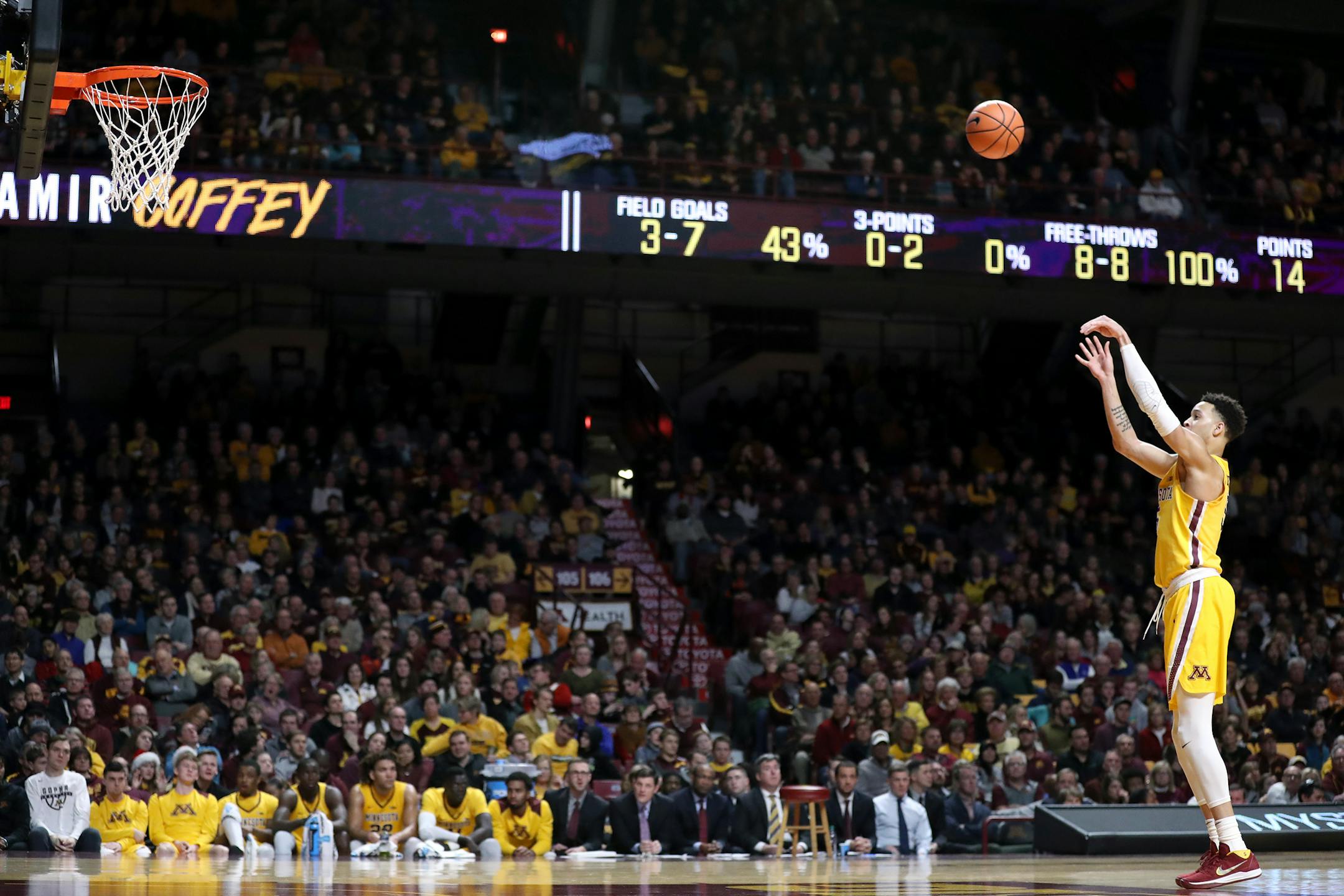 Amir Coffey (5) of the Minnesota Golden Gophers shoots a free throw alone during the second half. ] LEILA NAVIDI • leila.navidi@startribune.com BACKGROUND INFORMATION: Minnesota Golden Gophers play against the Oral Roberts Golden Eagles at Williams Arena in Minneapolis on Thursday, December 21, 2017. The Minnesota Golden Gophers won 77-63.