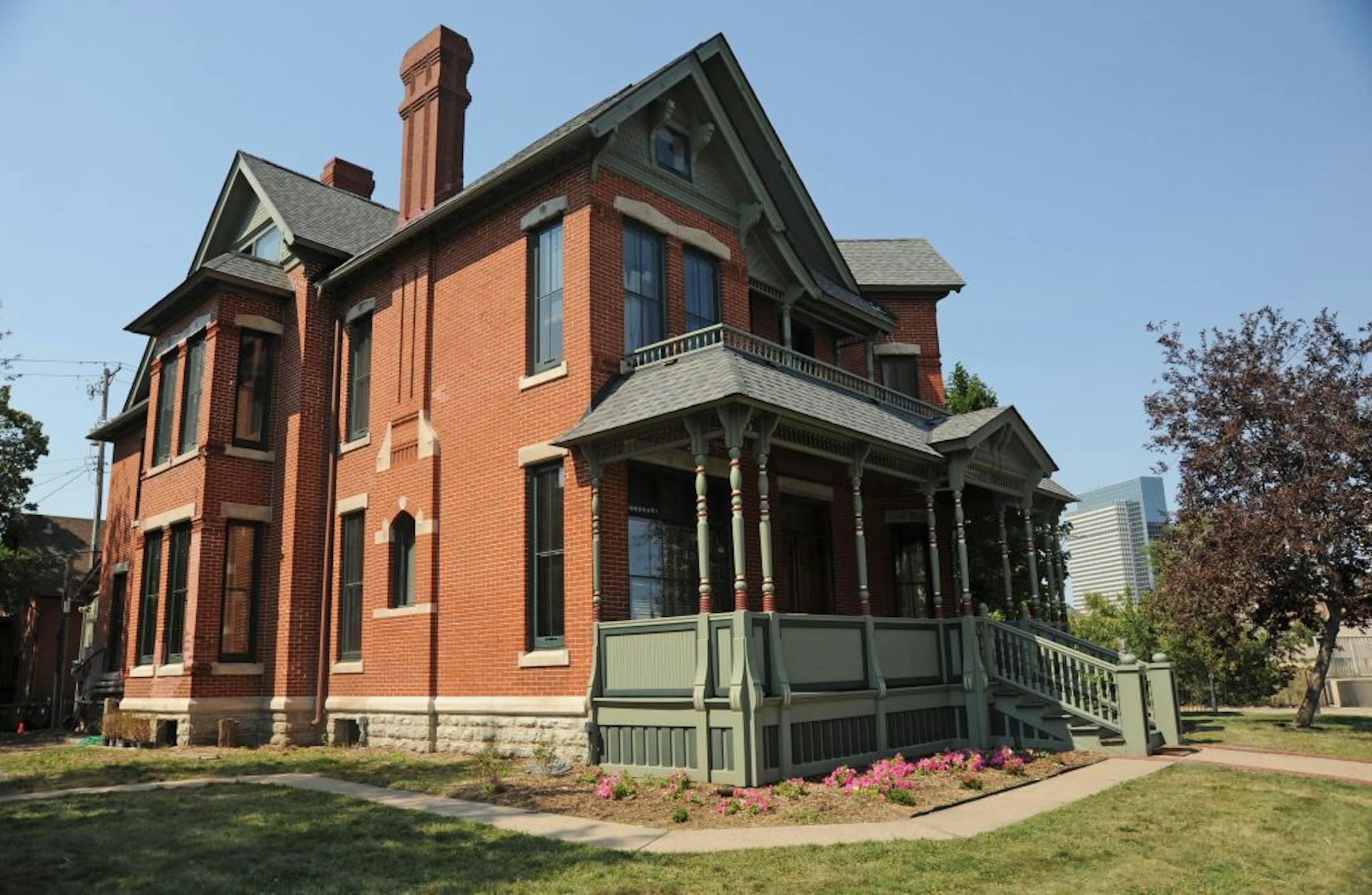 Wrangling with the bank is holding up a state grant that the Minnesota African American Museum and Cultural Center is depending on. The building was locked on Monday.