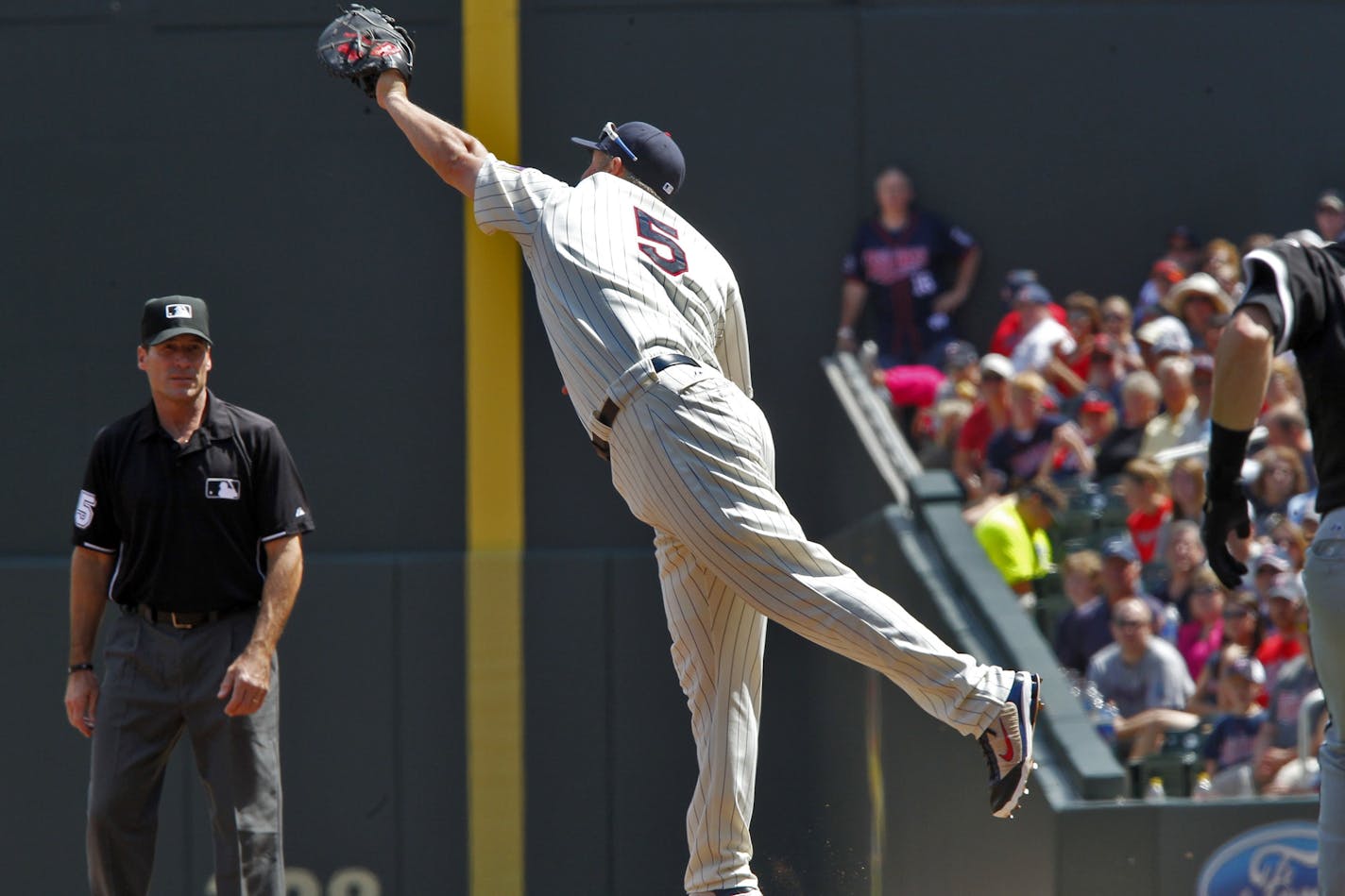 Even if Michael Cuddyer were willing to come back for $9 million a year for three years, the Twins can't climb out of its current predicament by spending $27 million on an outfielder when that money is needed for at least two starting pitchers.