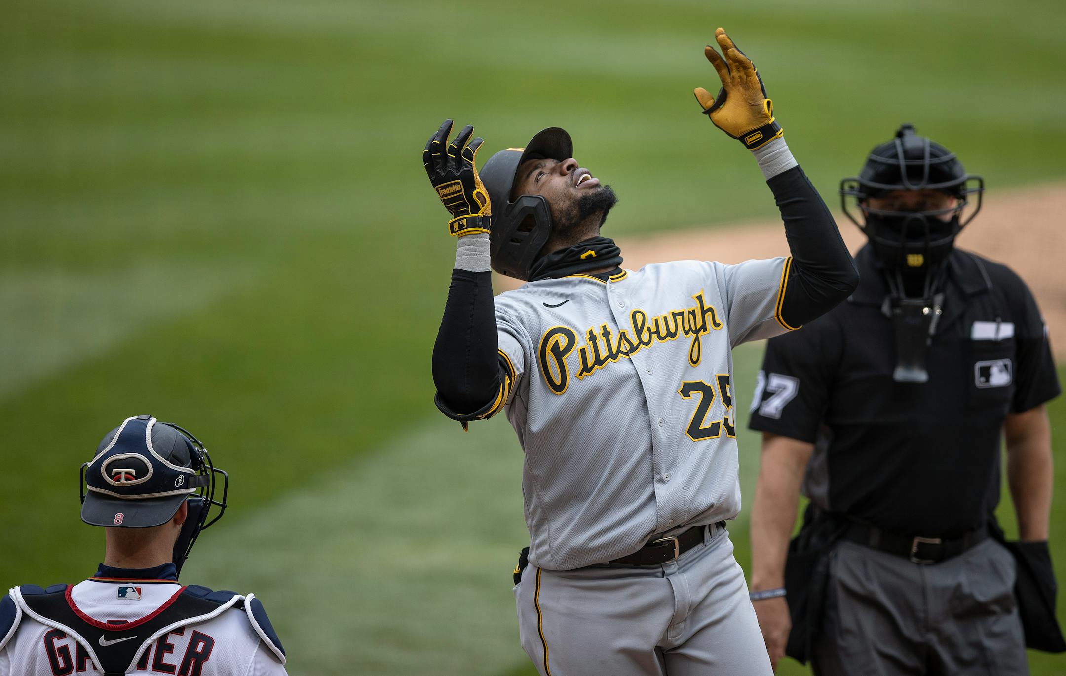 Pittsburgh Pirates right fielder Gregory Polanco (25) celebrated his solo home run in the 8th inning.